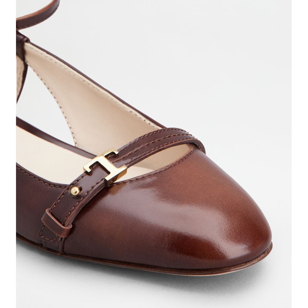 Tod's Tods Slingback Ballerinas In Leather Brown Womens