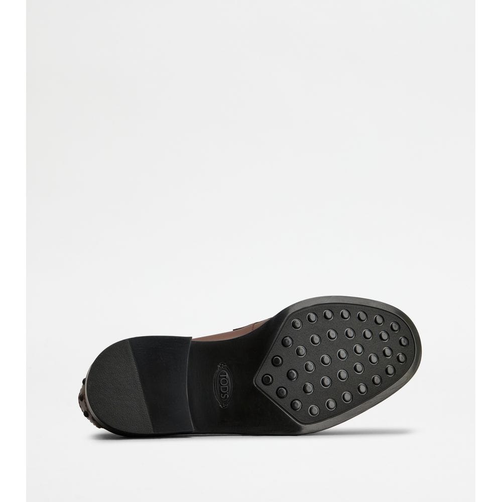 Tod's Tods Loafers In Leather With Fringes Brown Womens