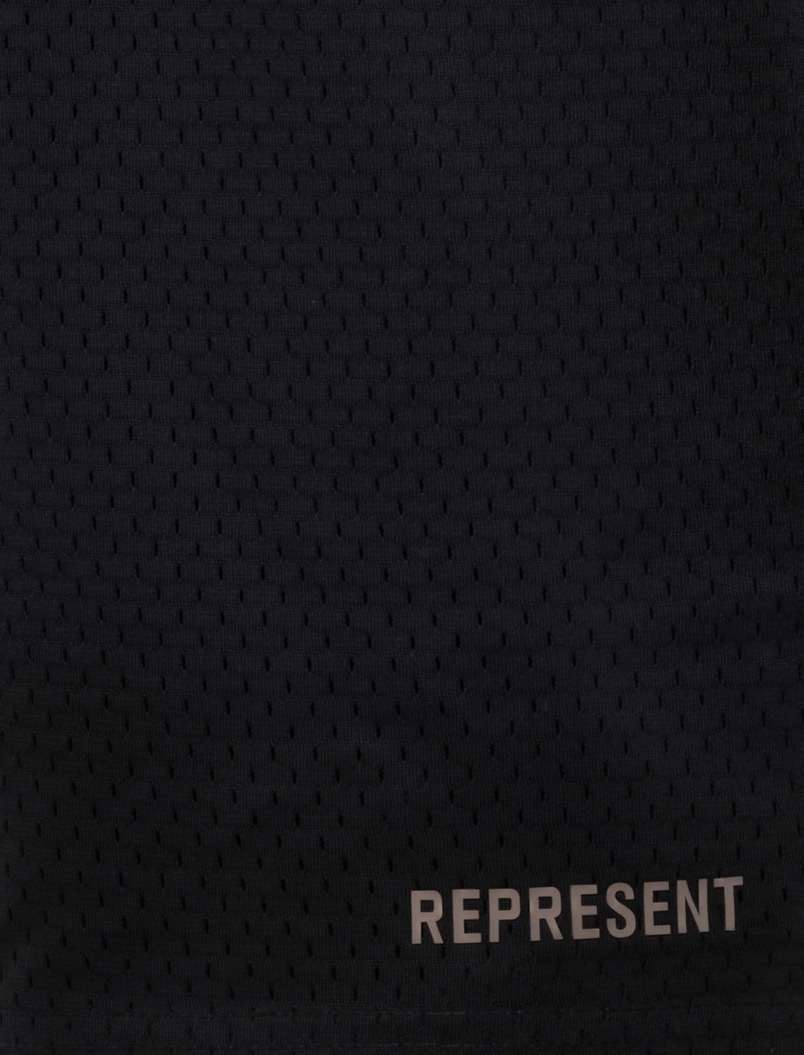 Represent WASHED MESH SHORT