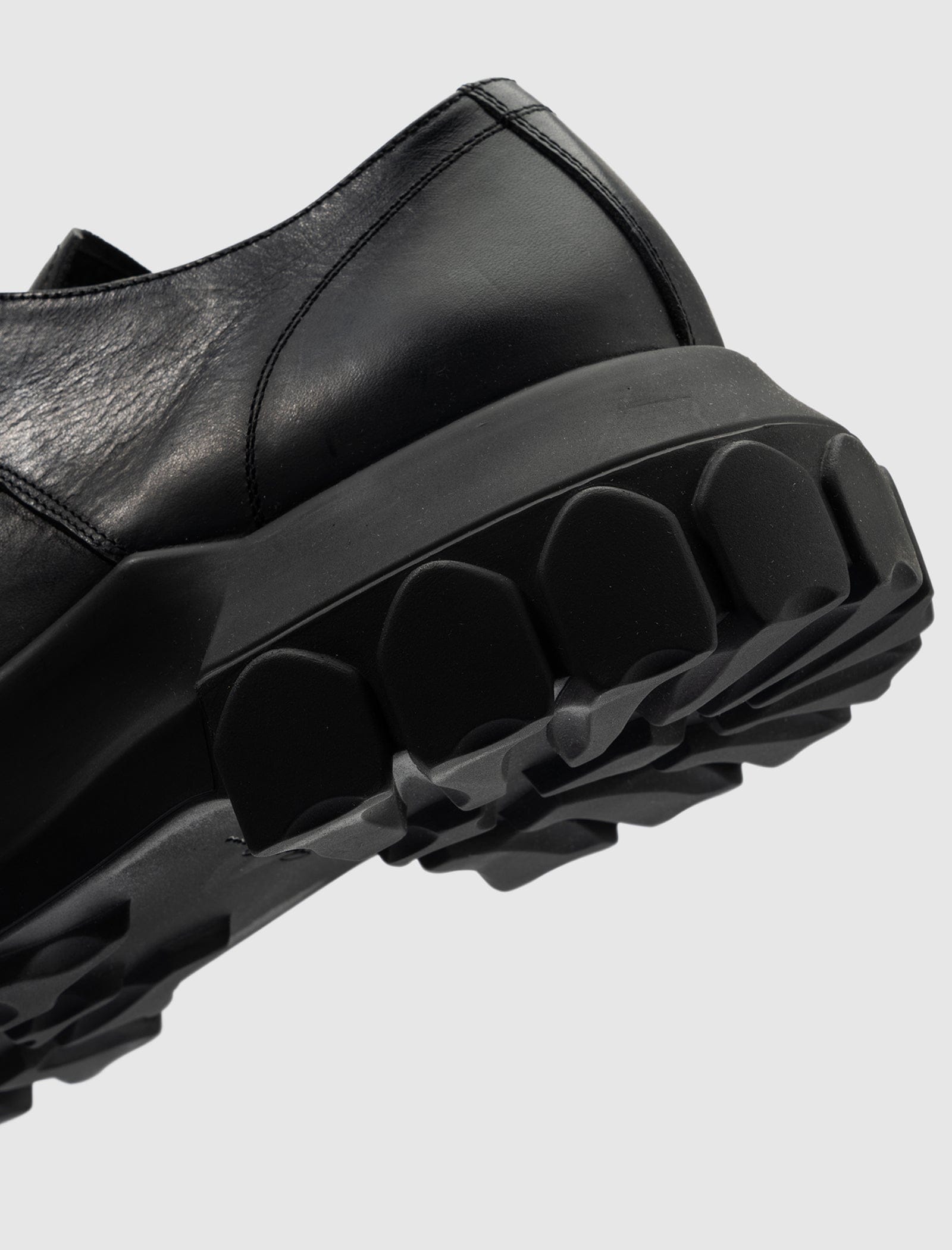 RICK OWENS LIDO LACE - UP BOZO TRACTOR BLACK/BLACK