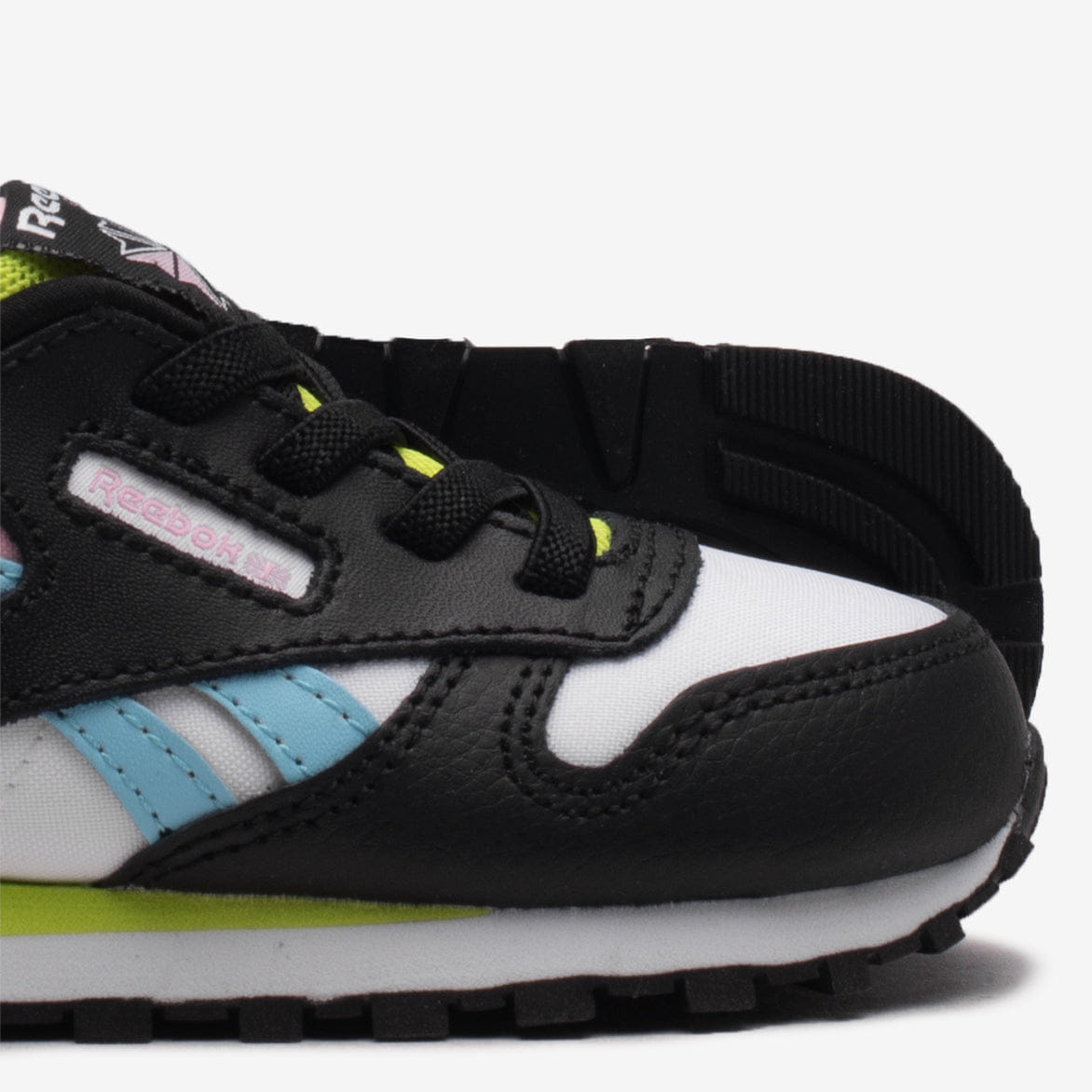 Reebok CLASSIC LEATHER - CORE BLACK / FOOTWEAR WHITE / DIGITAL BLUE