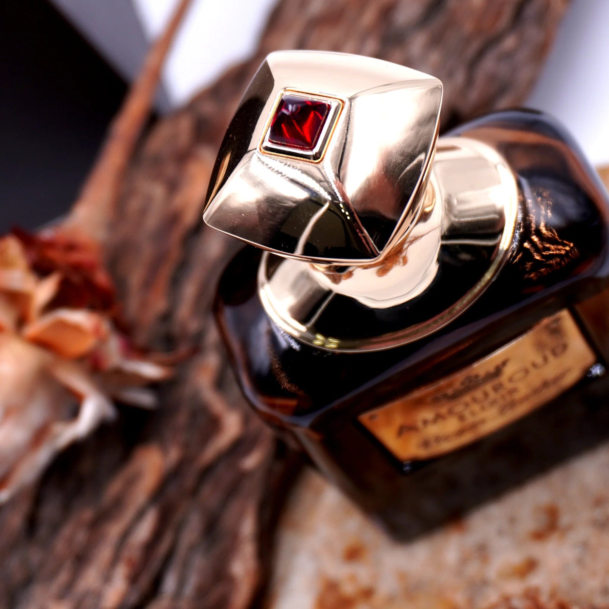 Amouroud Virgin Leather