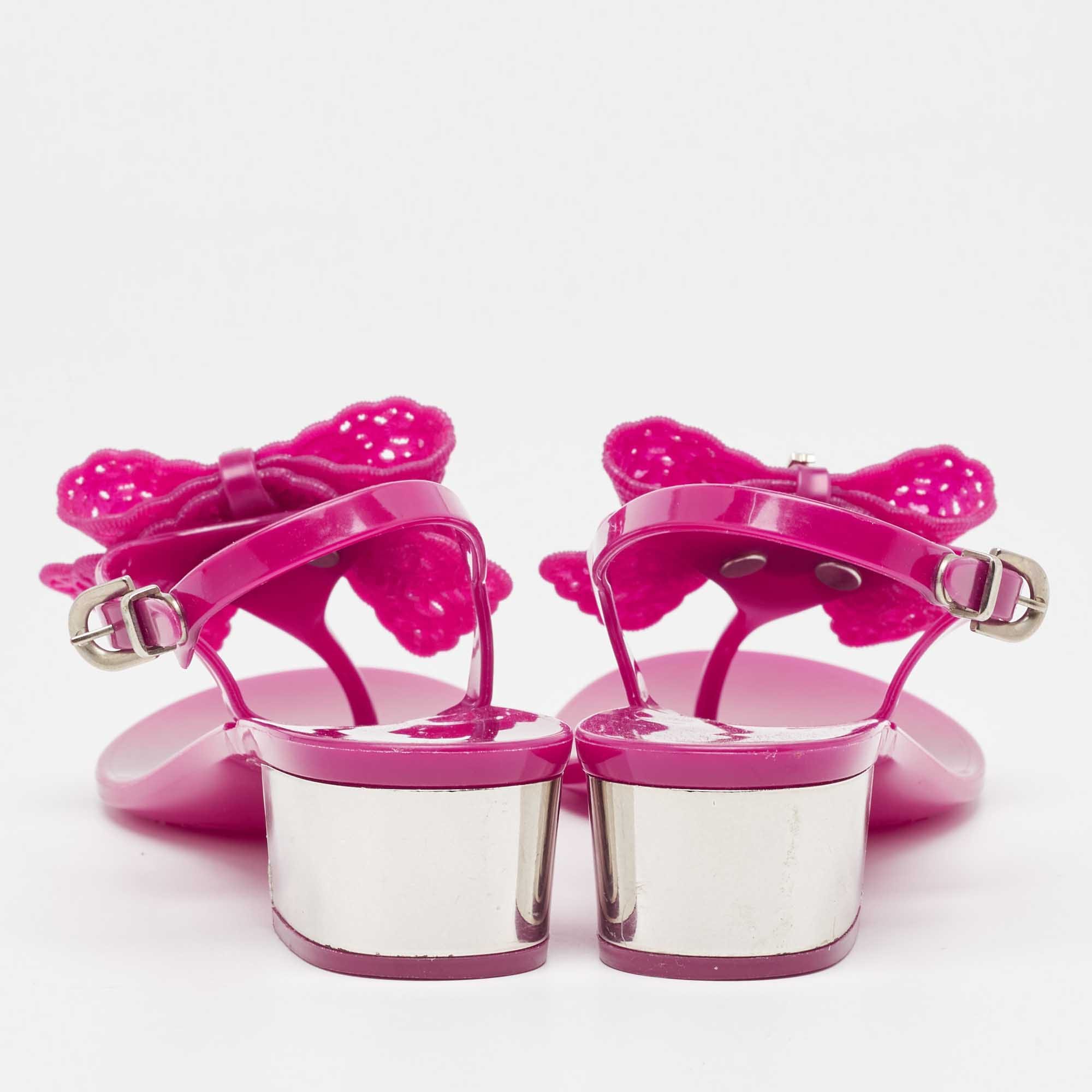 Salvatore Ferragamo Purple Rubber Perala Thong Sandals