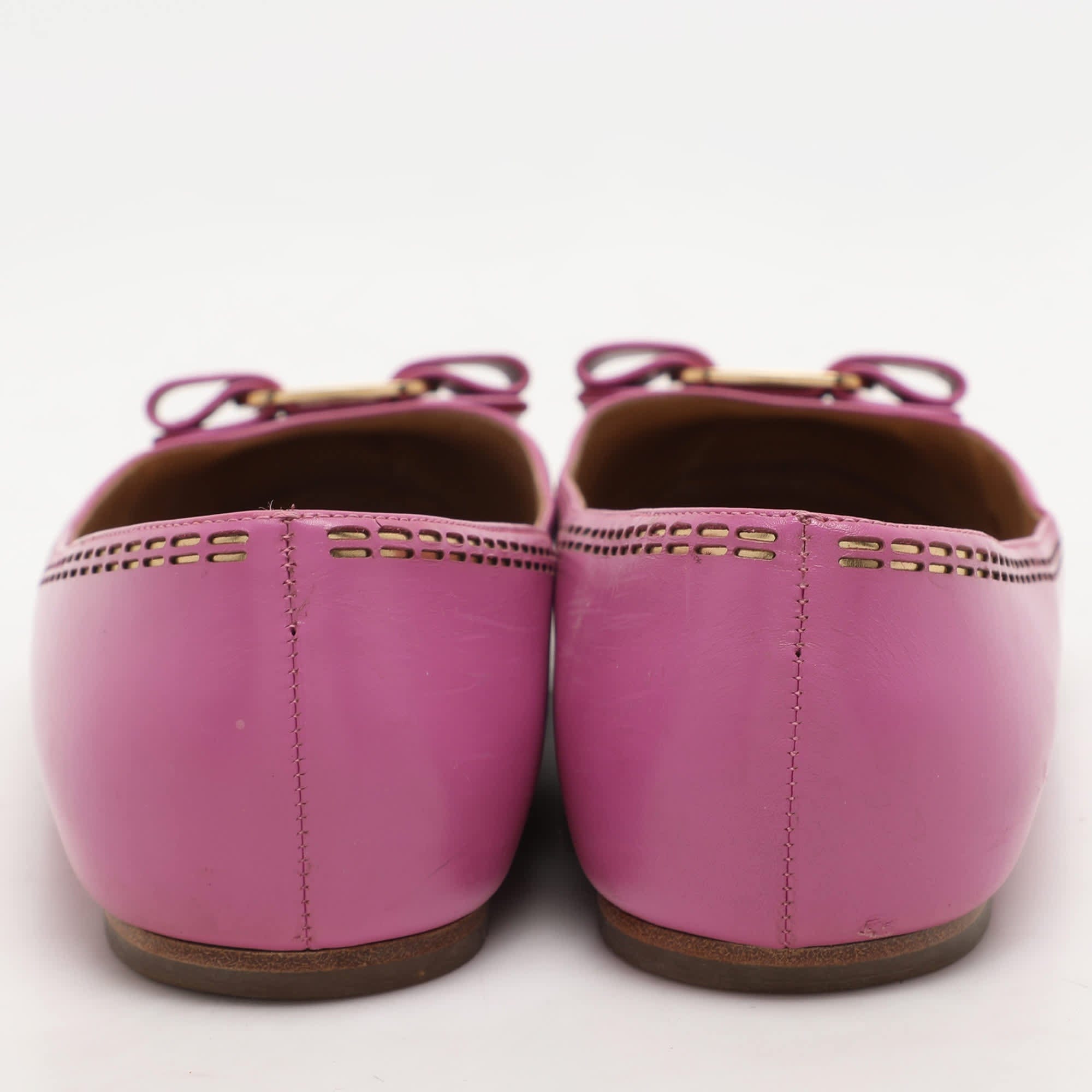 Salvatore Ferragamo Pink Leather Vara Bow Ballet Flats