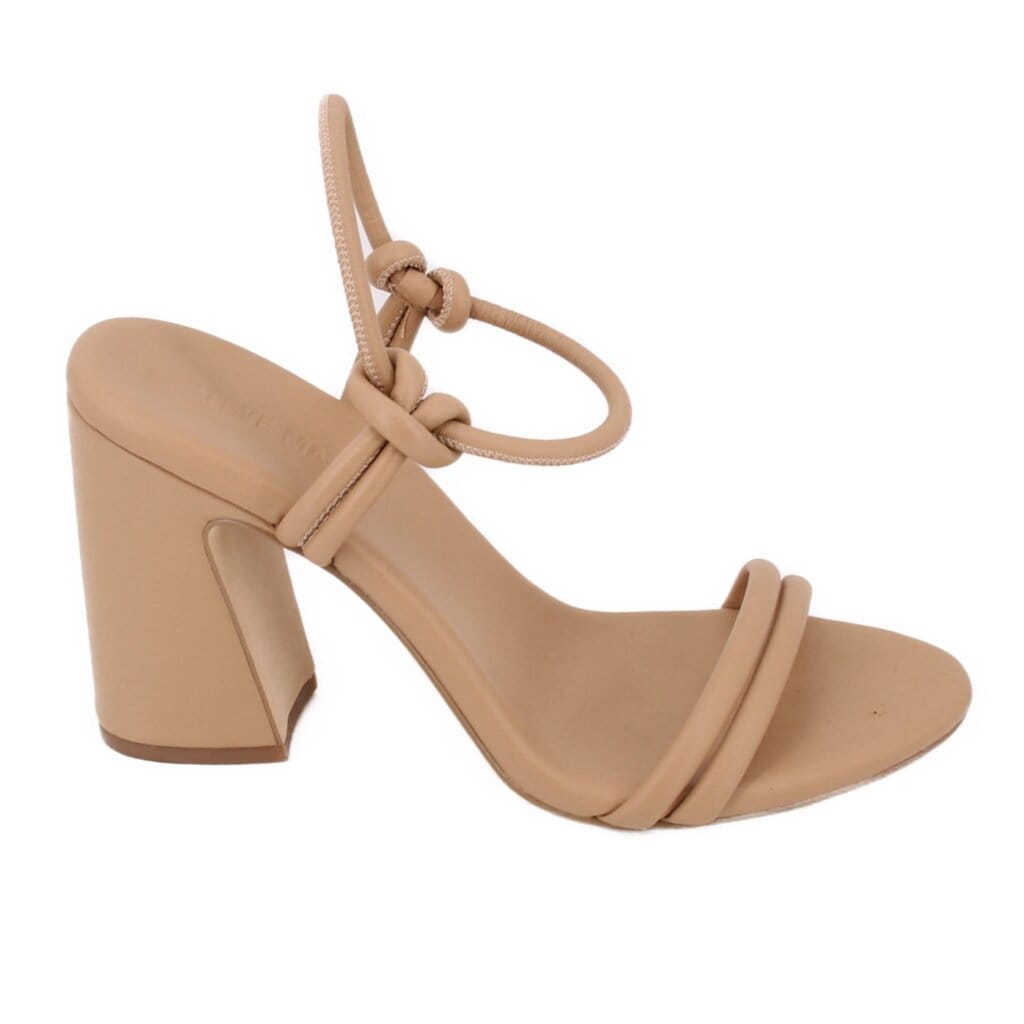 STEVE Madden LEATHER HEELS NUDE 7.5 US