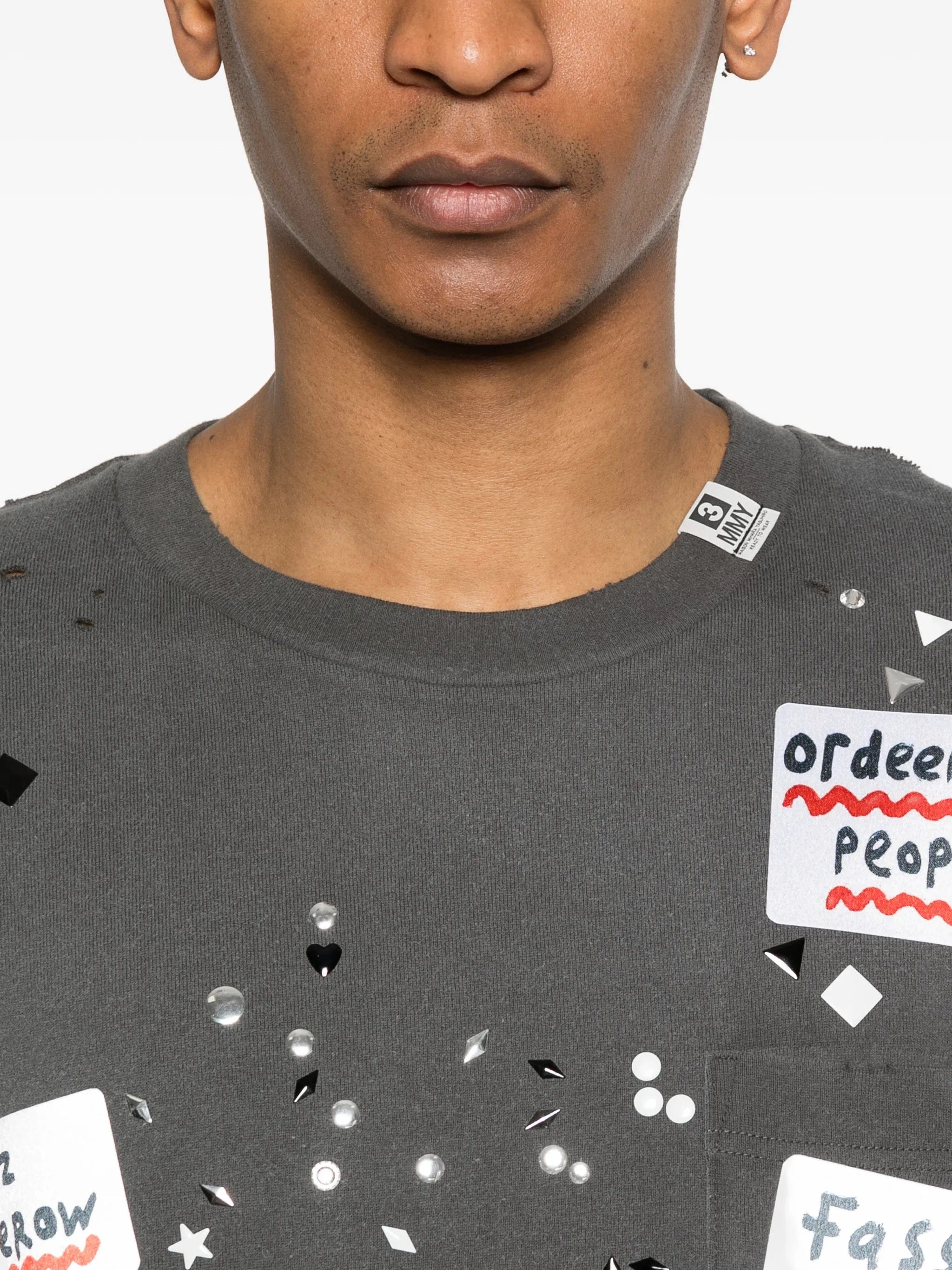 Maison Mihara Yasuhiro sticker - embellished T - shirt