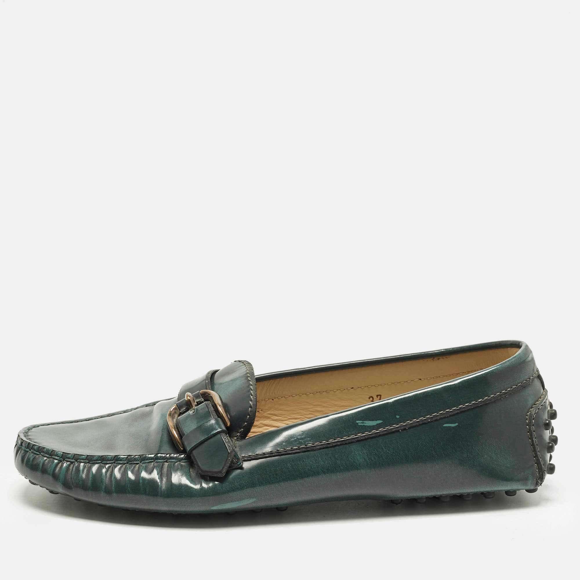 Tod's Size 37 Green Patent Leather Driver Buckle Detail Loafers