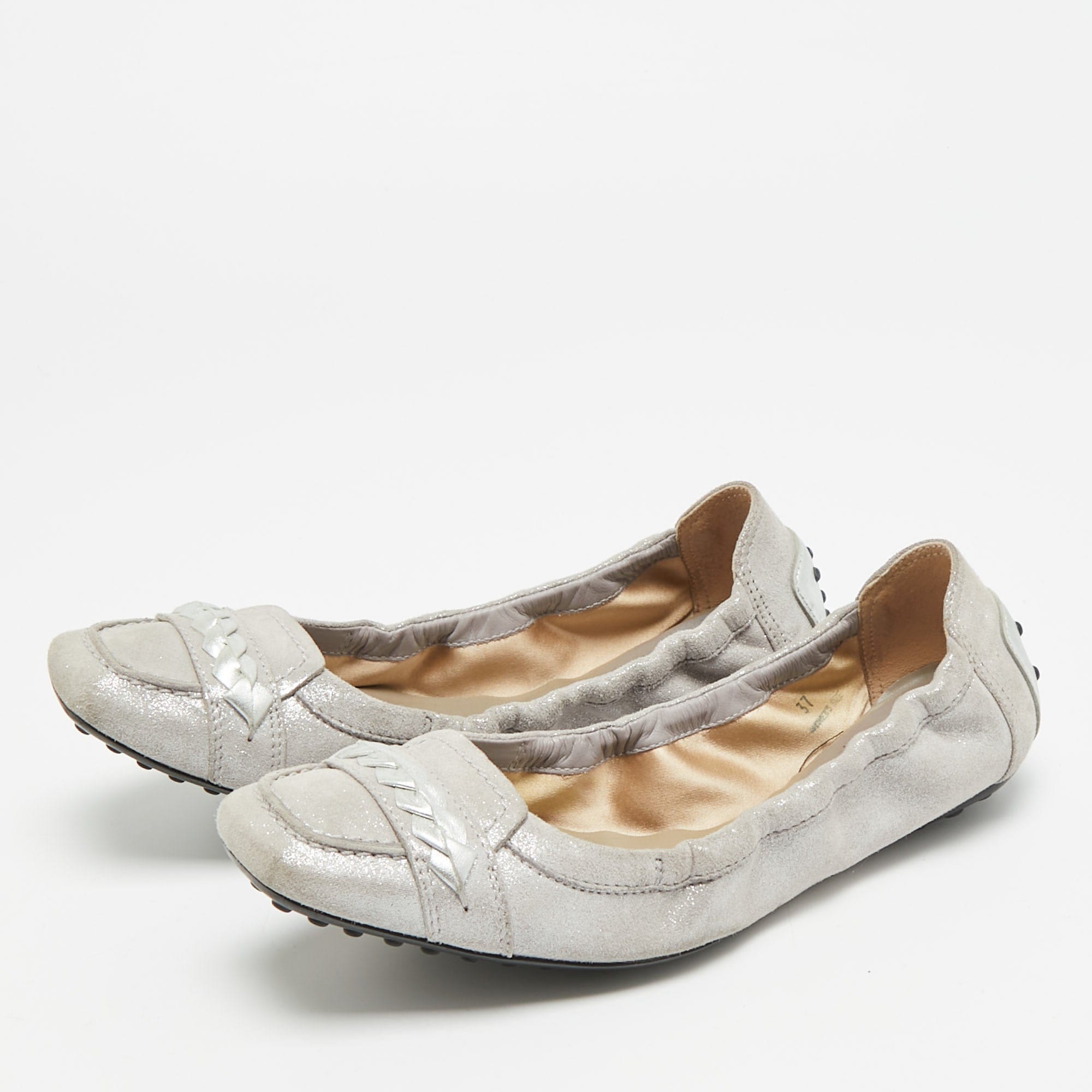 Tod's Size 37 Silver Leather And Shimmer Suede Braided Scrunch Ballet Flats
