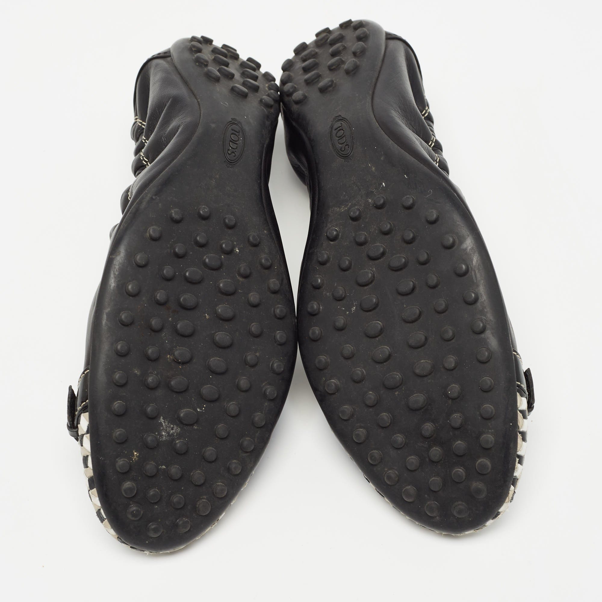 Tod's Black/white Leather Bow Detail Scrunch Ballet Flats