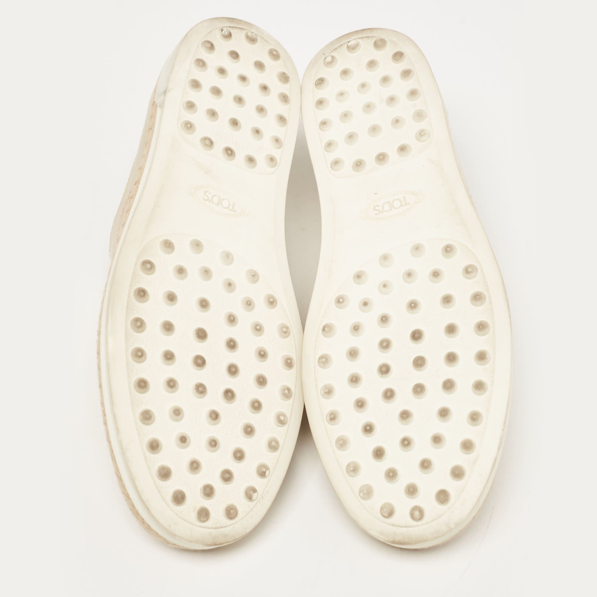 Tod's Beige/gold Leather Espadrille Flat
