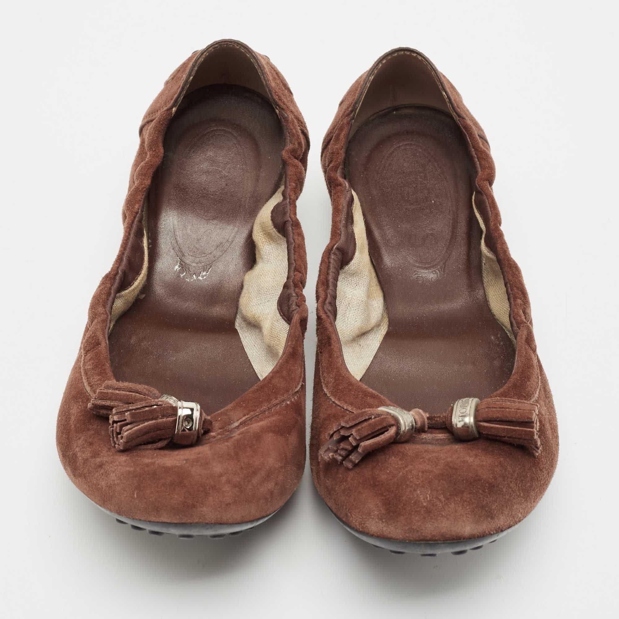 Tod's Dark Brown Suede Scrunch Ballet Flats
