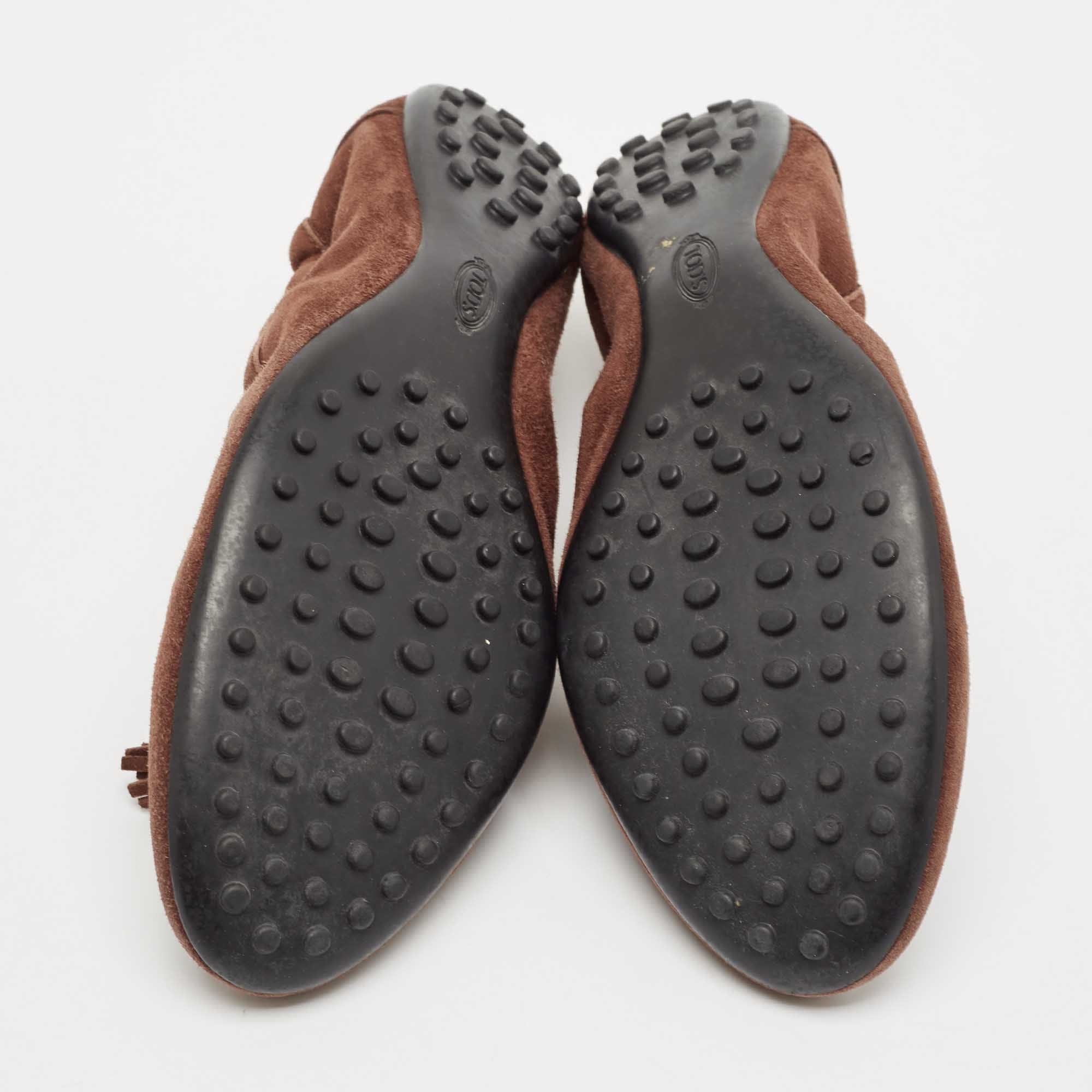 Tod's Dark Brown Suede Scrunch Ballet Flats