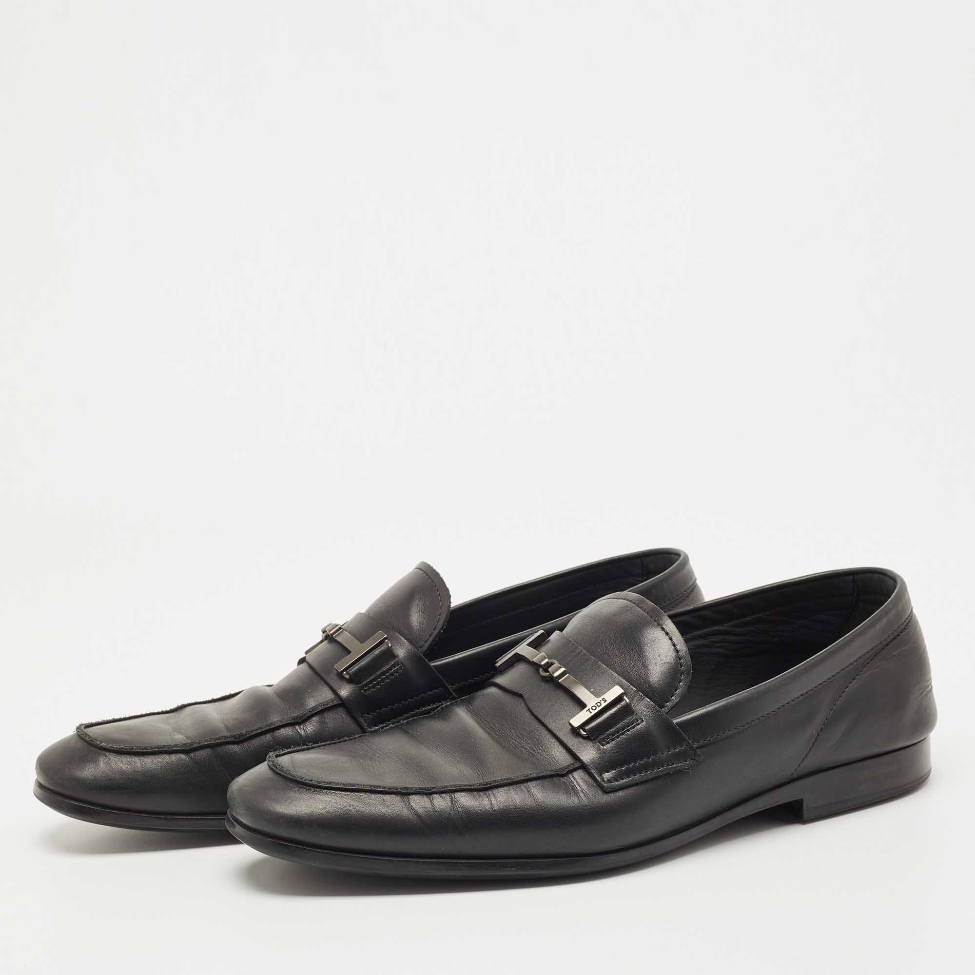 Tod's Black Leather Slip On Loafers