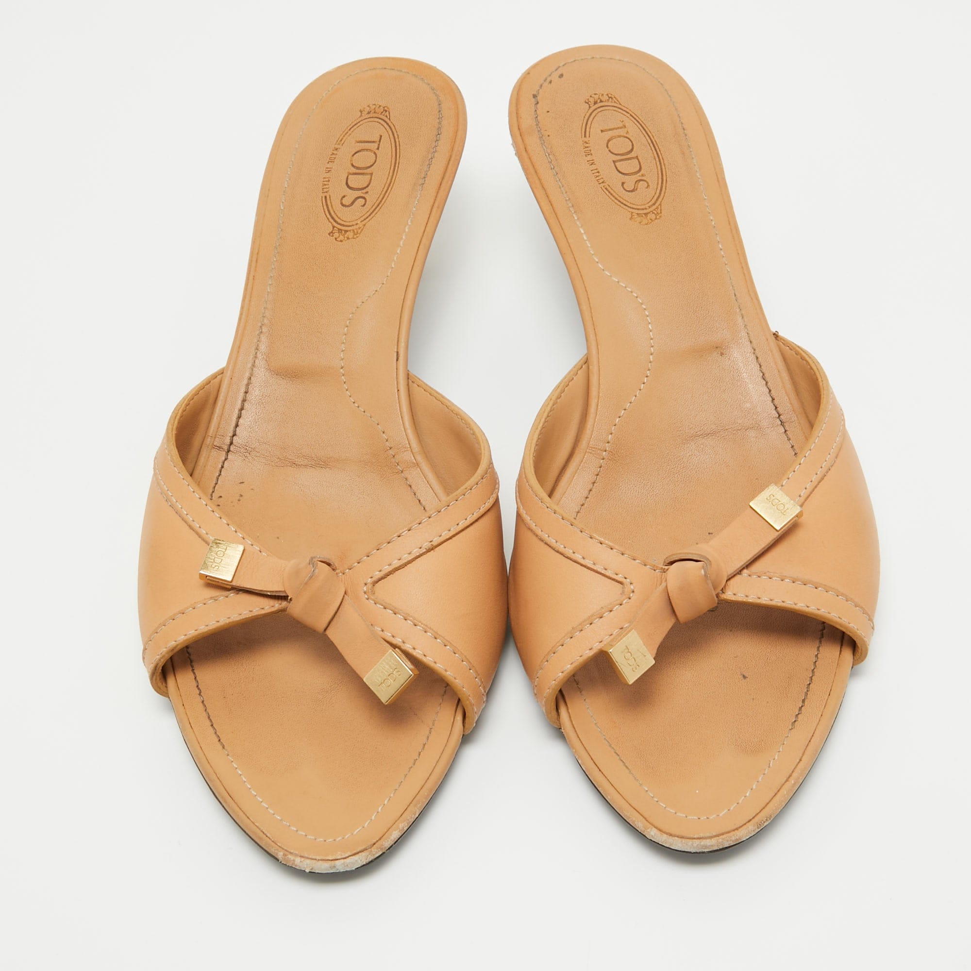 Tod's Beige Leather Bow Slide Sandals