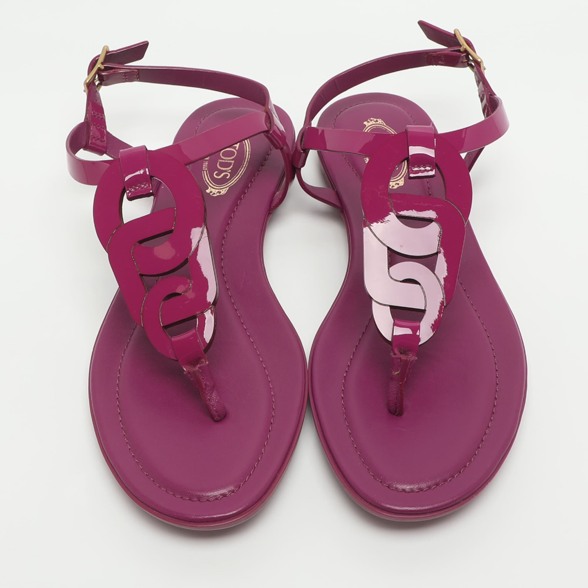 Tod's Size 37 Fuchsia Patent Leather Flat Sandals