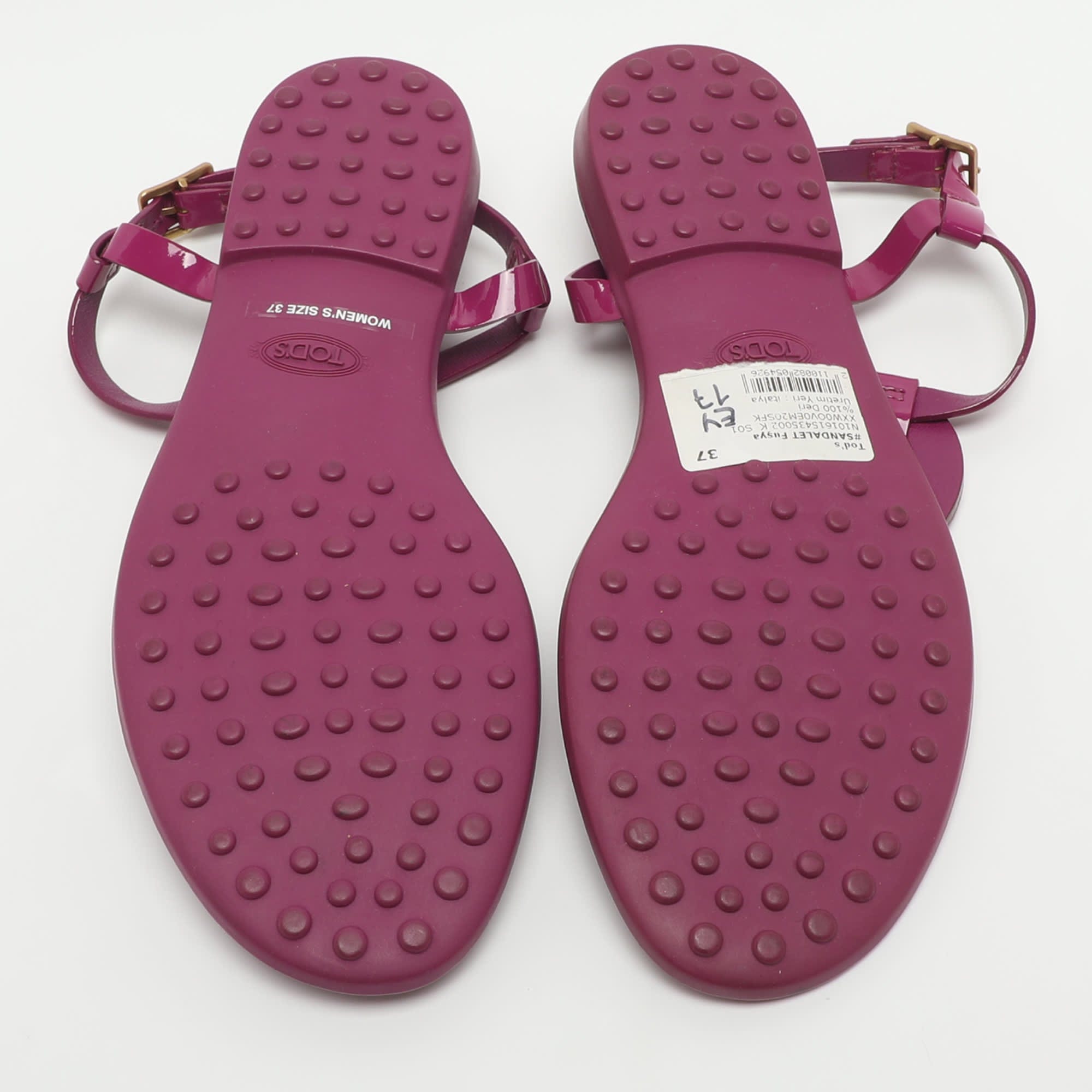 Tod's Size 37 Fuchsia Patent Leather Flat Sandals