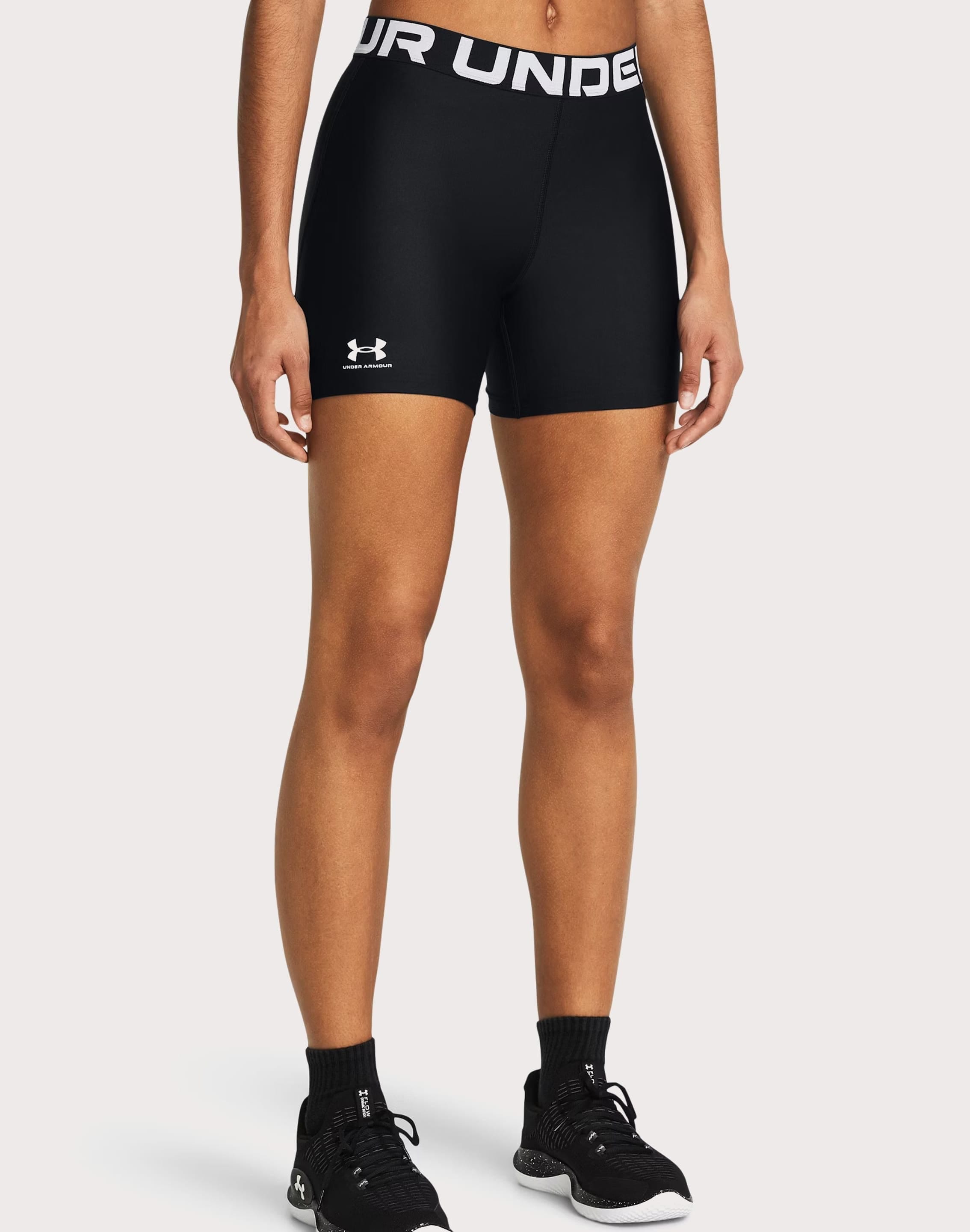 Under Armour HeatGear Middy Shorts