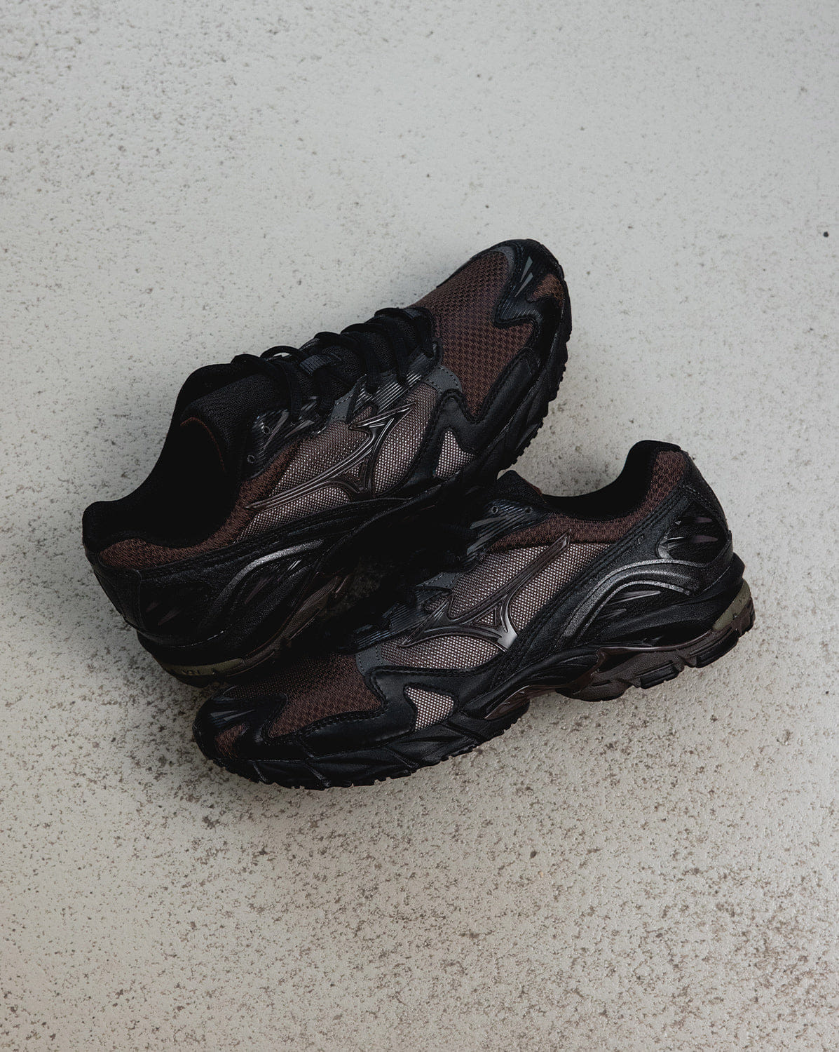 Mizuno x Vainl Archive Wave Rider 10