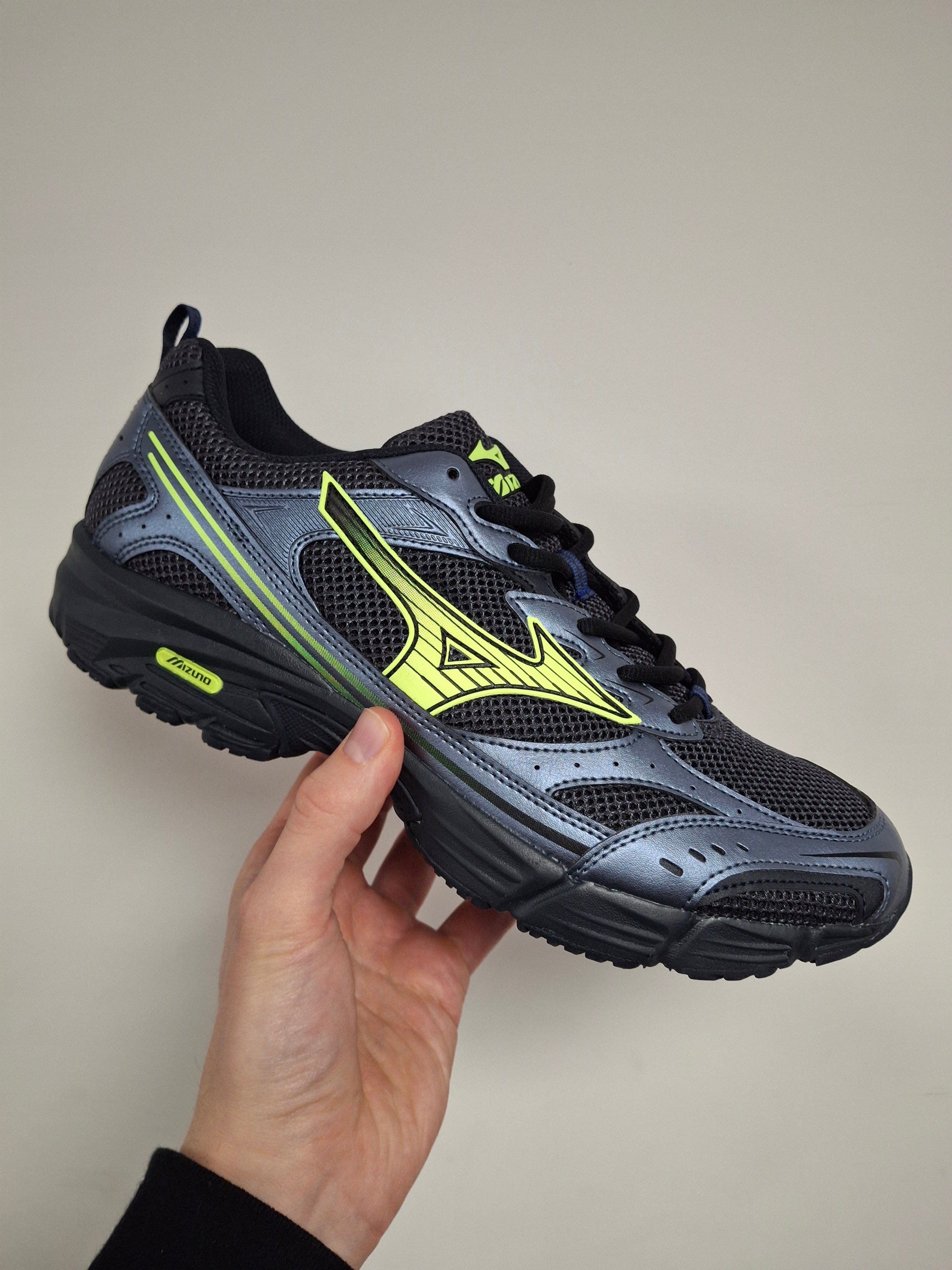Mizuno MXR Sport India Ink Lightning Yellow Black