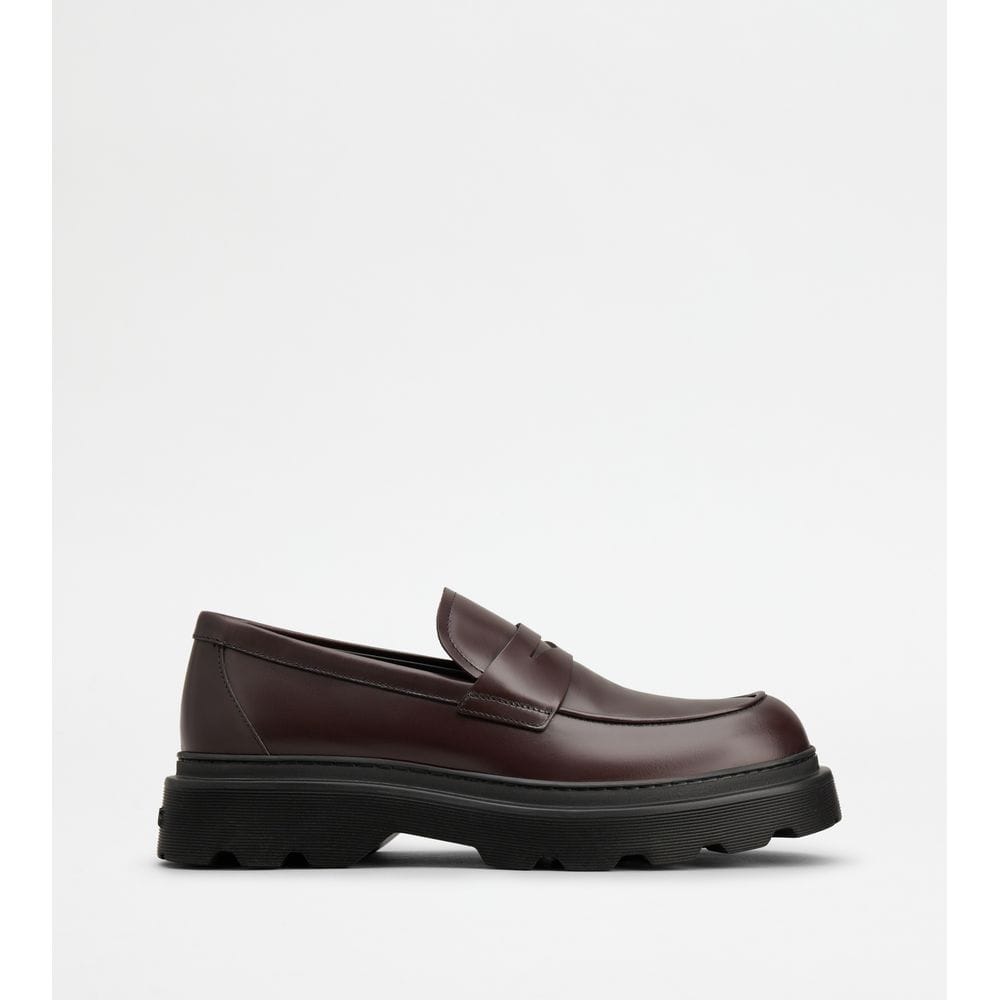 Tod's Tods Loafers In Leather Burgundy Mens