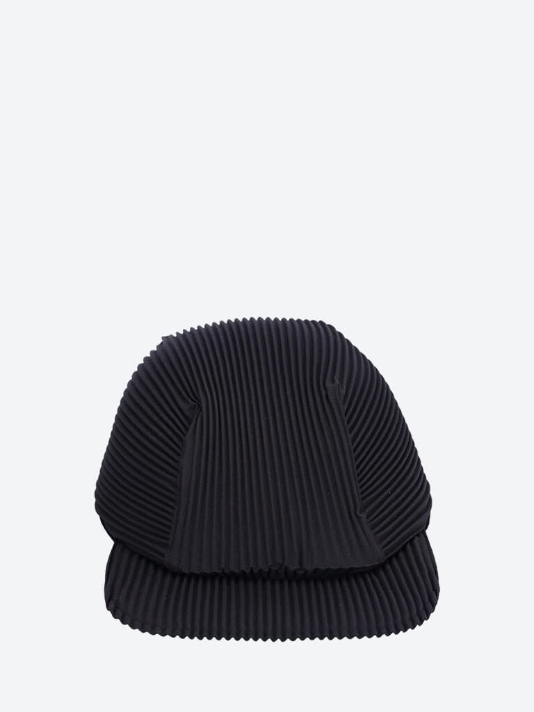 Issey Miyake Pleats cap