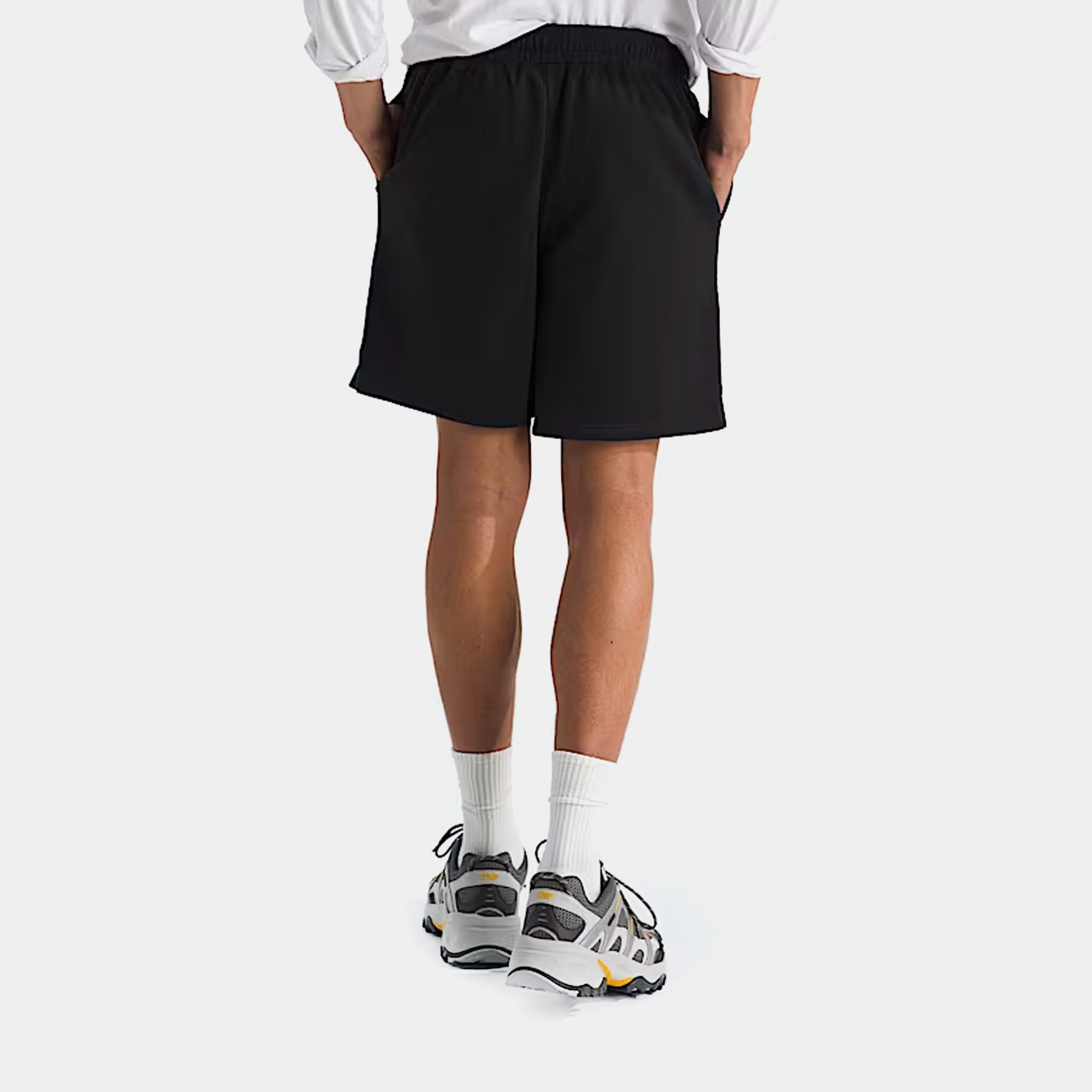 THE NORTH FACE Evolution 7 " Mens Shorts (Black/White)