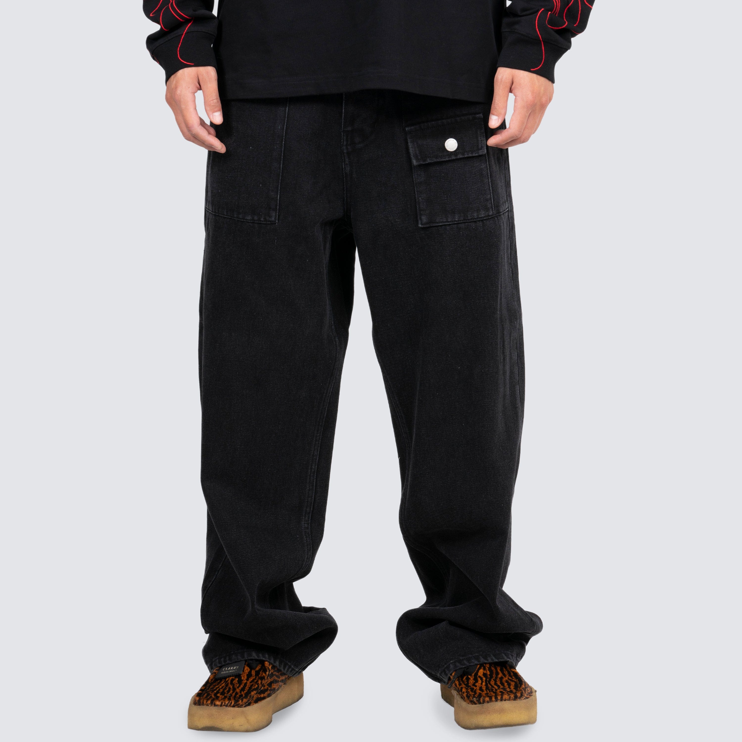 Pleasures GRIND BAGGY JEANS (BLACK)