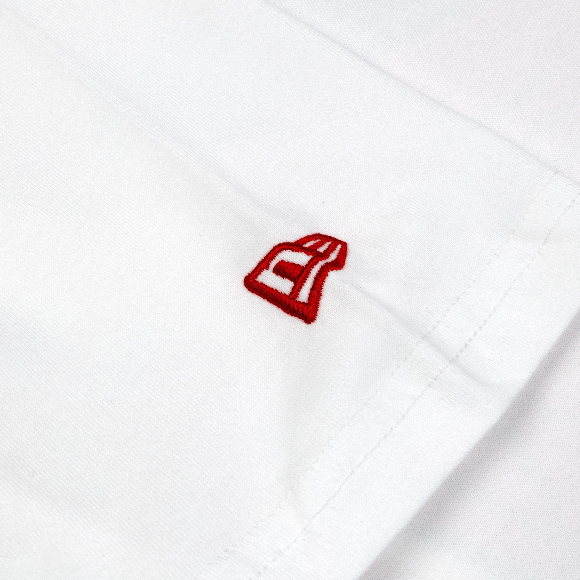NEW ERA Chicago Bulls Mens Short Sleeve Shirt (White/Red)