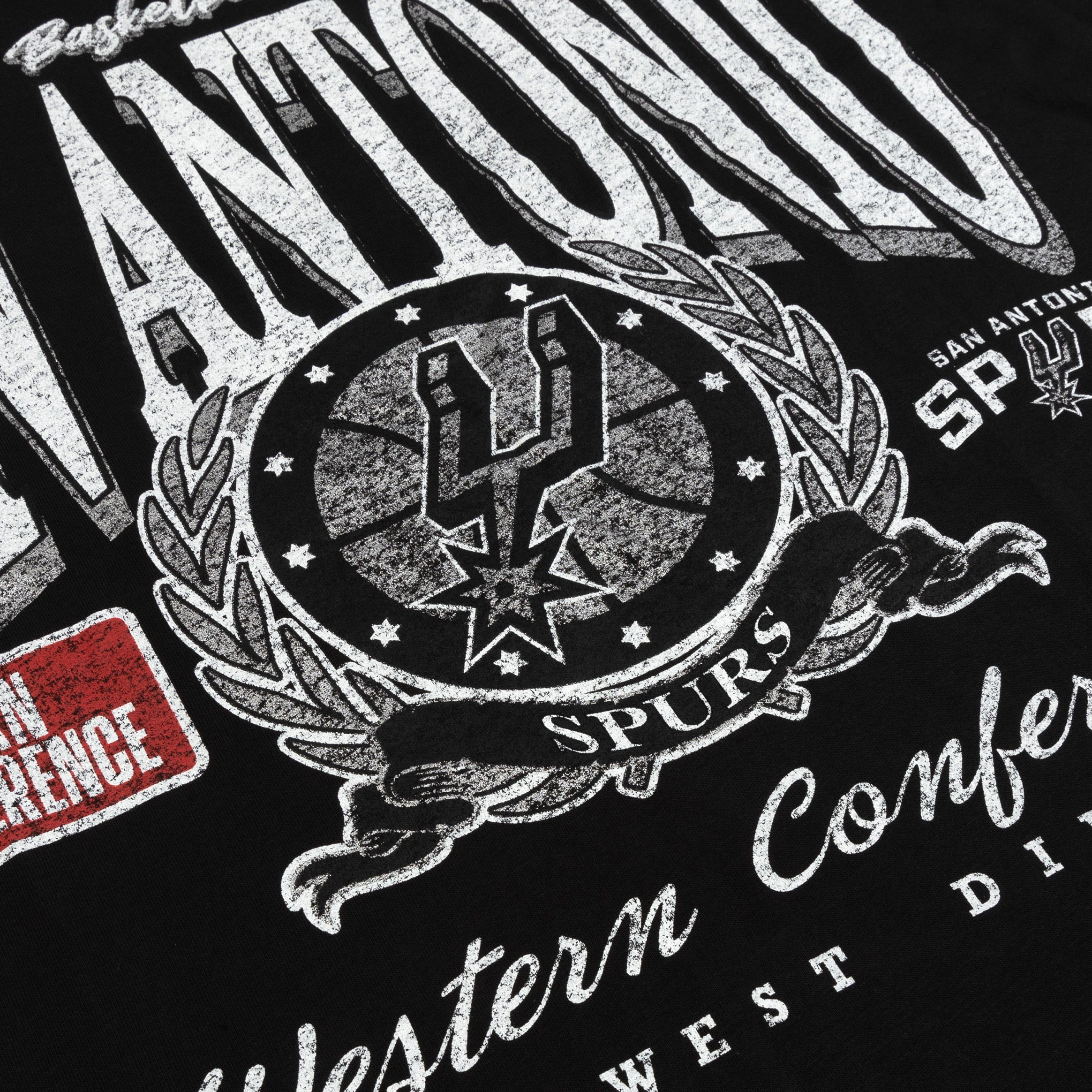 NEW ERA San Antonio Spurs Oversized Mens Short Sleeve Shirt (Black/White)