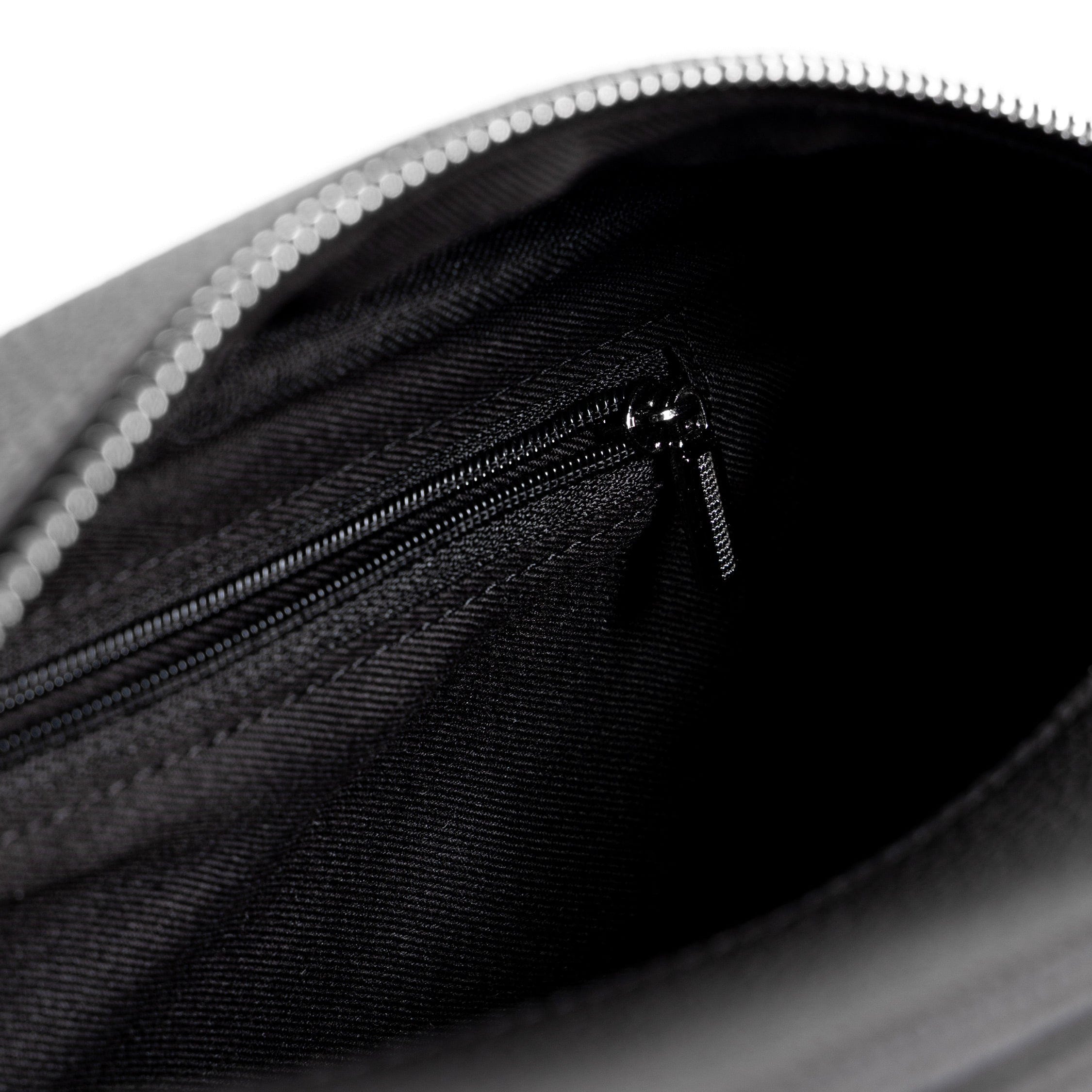 Asphaltgold Leather Toiletry Bag