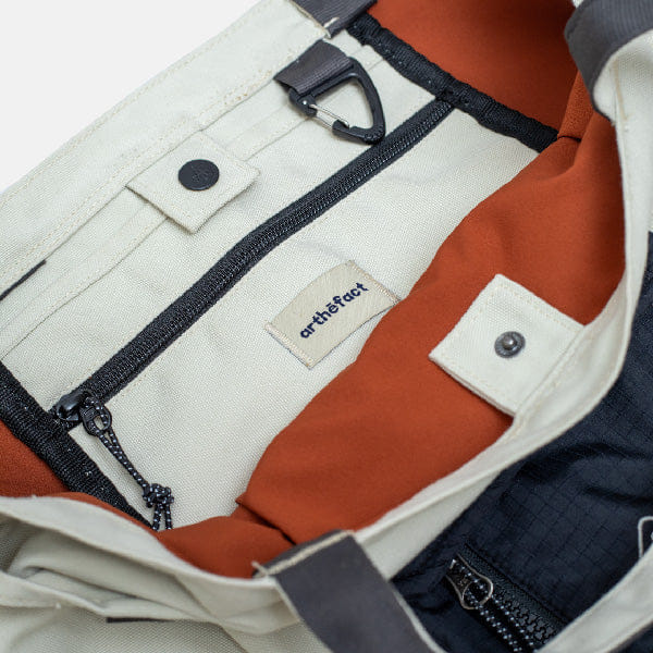 Arthefact Saba Sling Bag - Sandstone