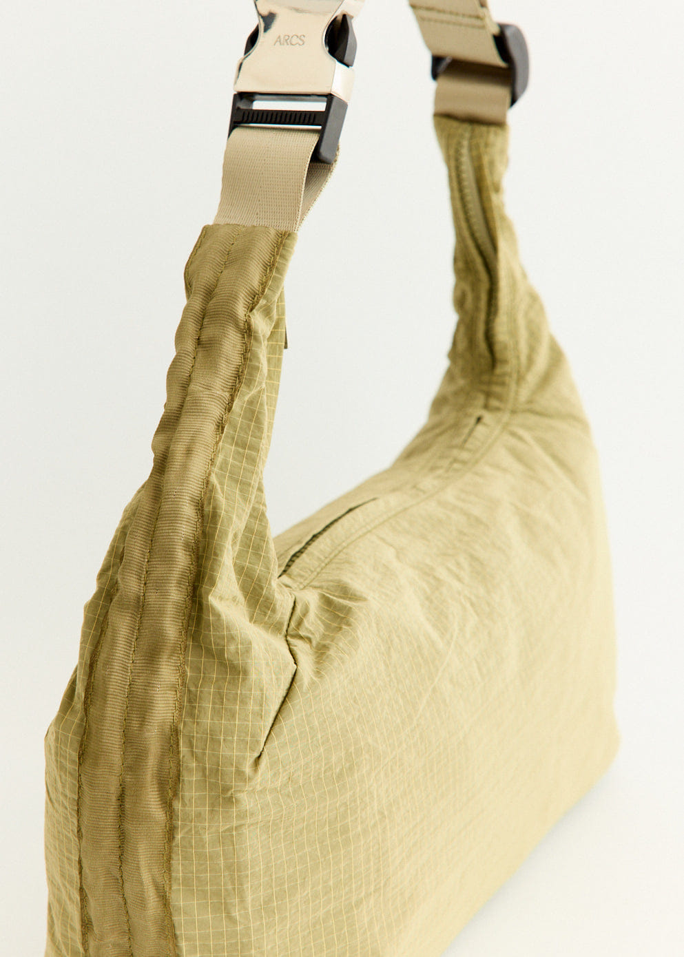 ARCS Little Hey Sling Bag