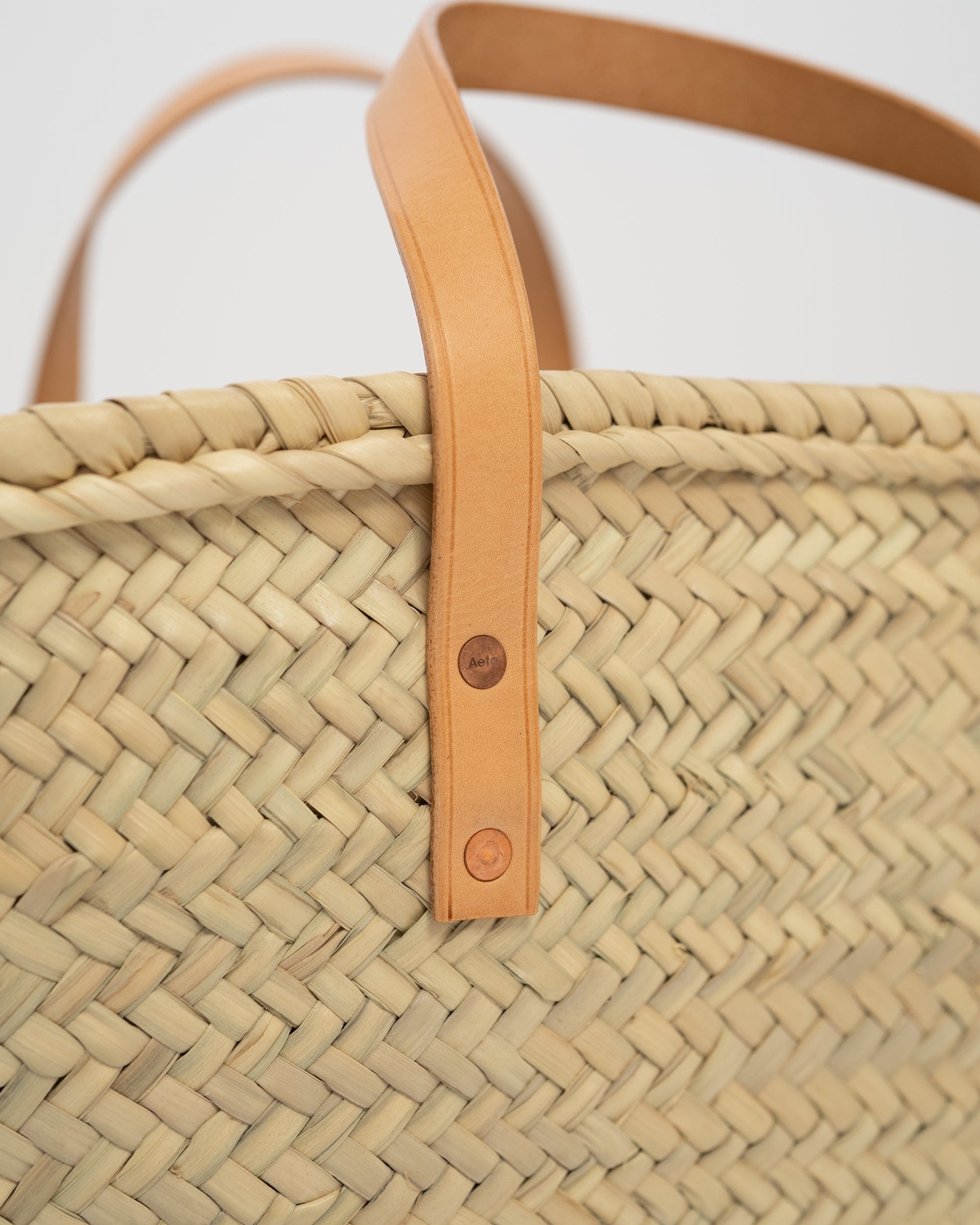 Aeta TB02 BASKET : M