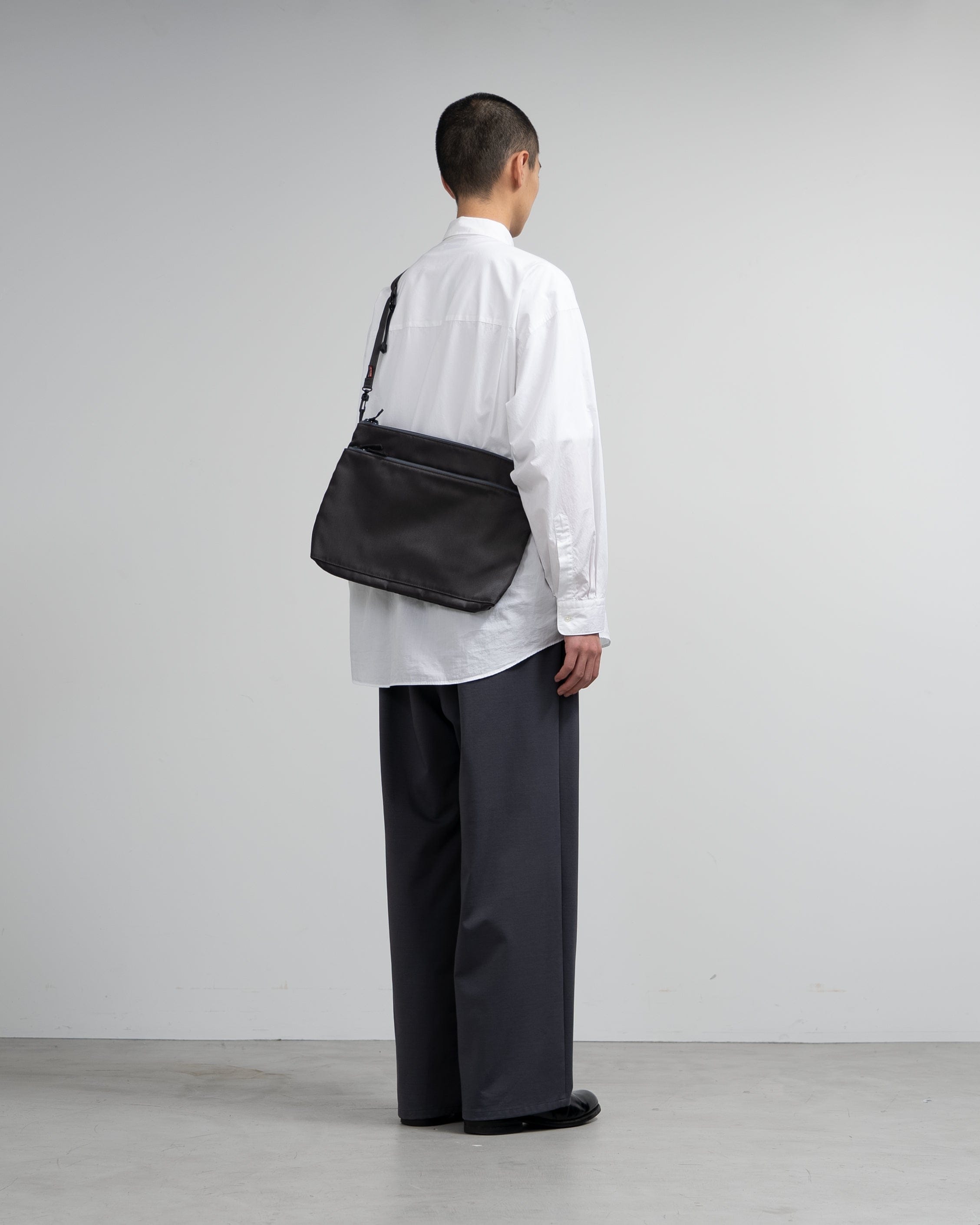 Graphpaper Nylon Twill Sacoche_L