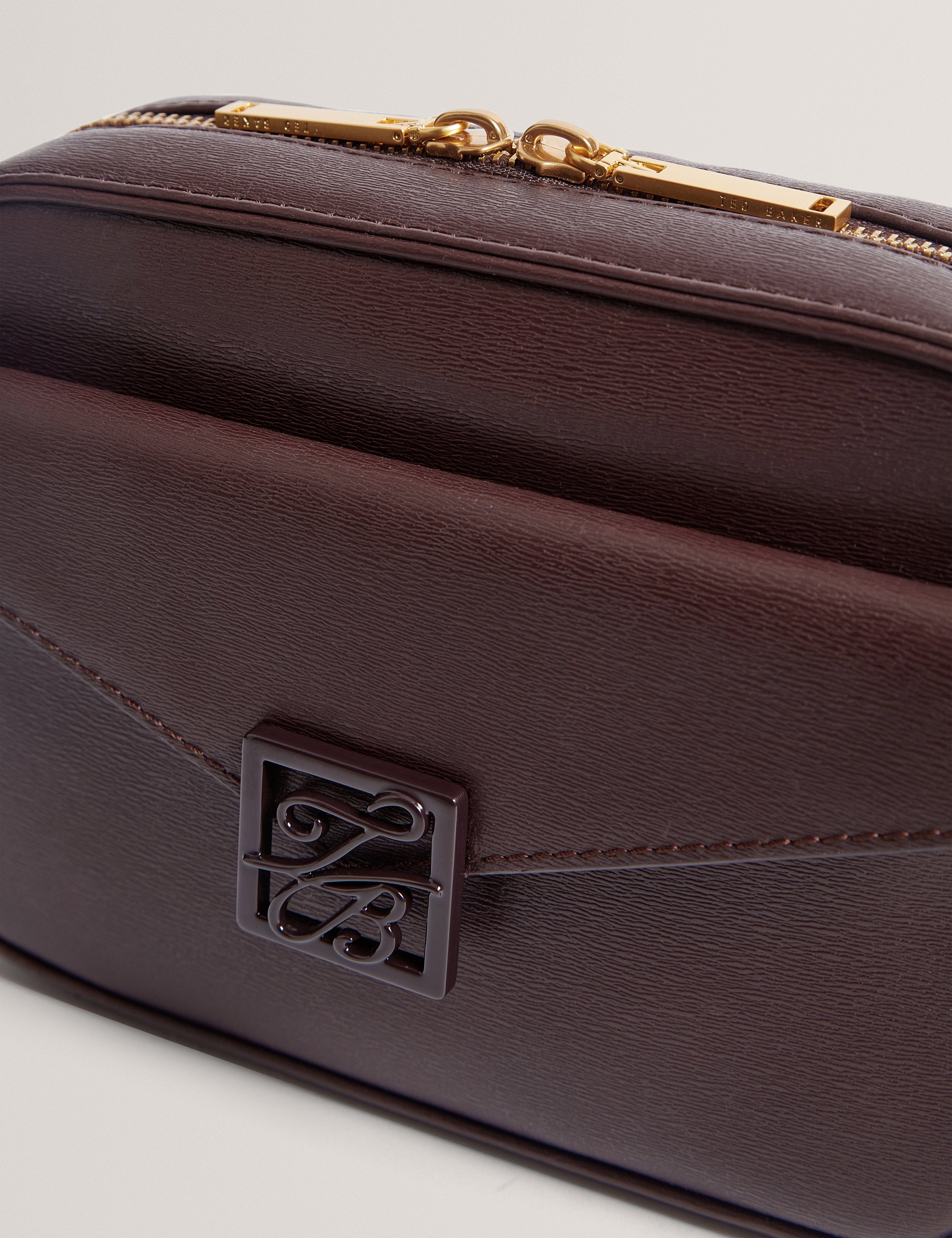 Ted Baker MOV Anihli Tb Detail Leather Camera Bag Wine