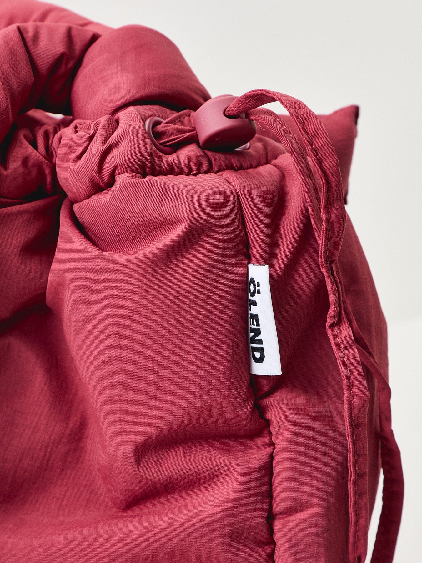 OLEND Ona Soft Bag Red