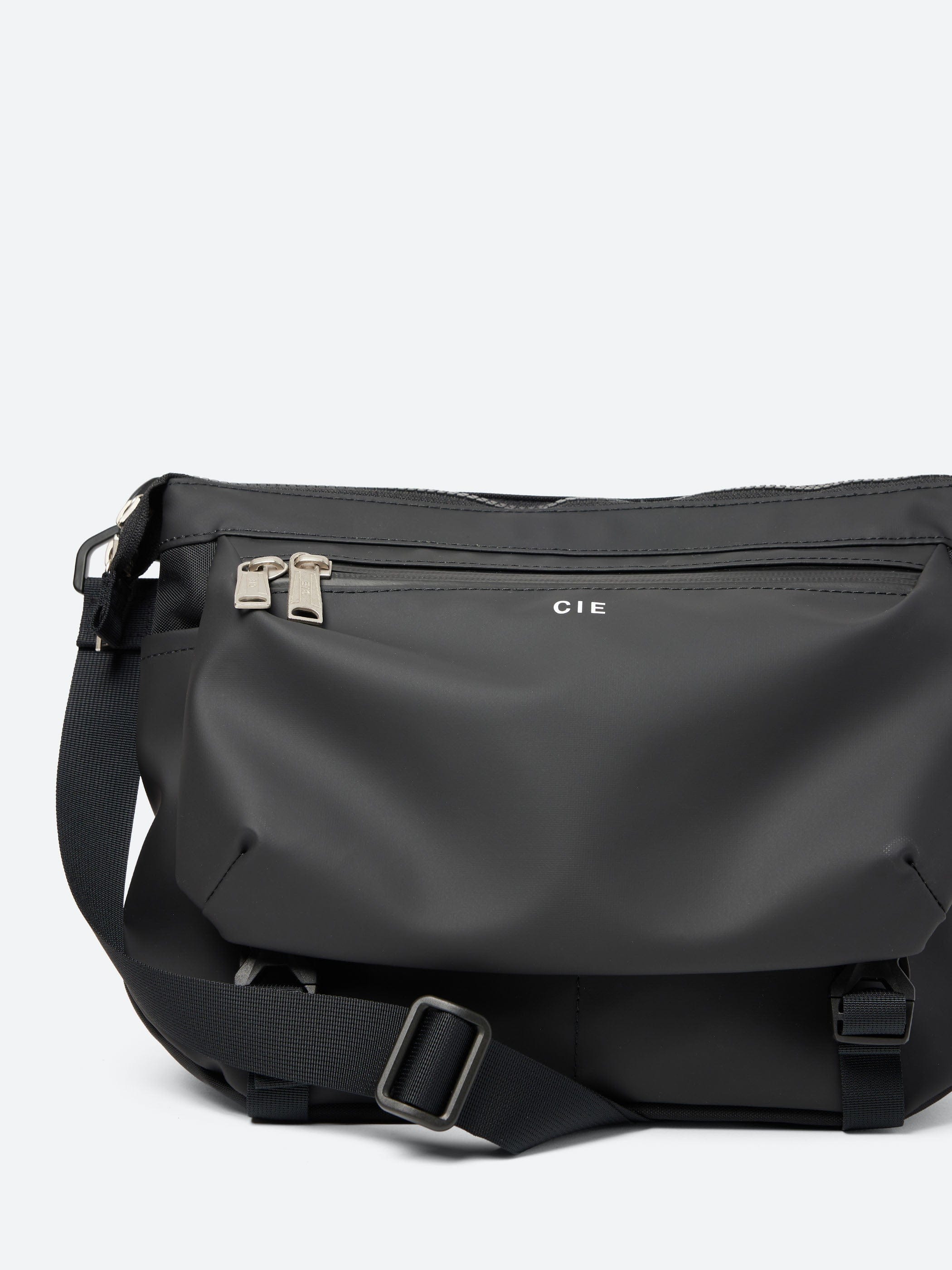 CIE Various Shoulder - 02