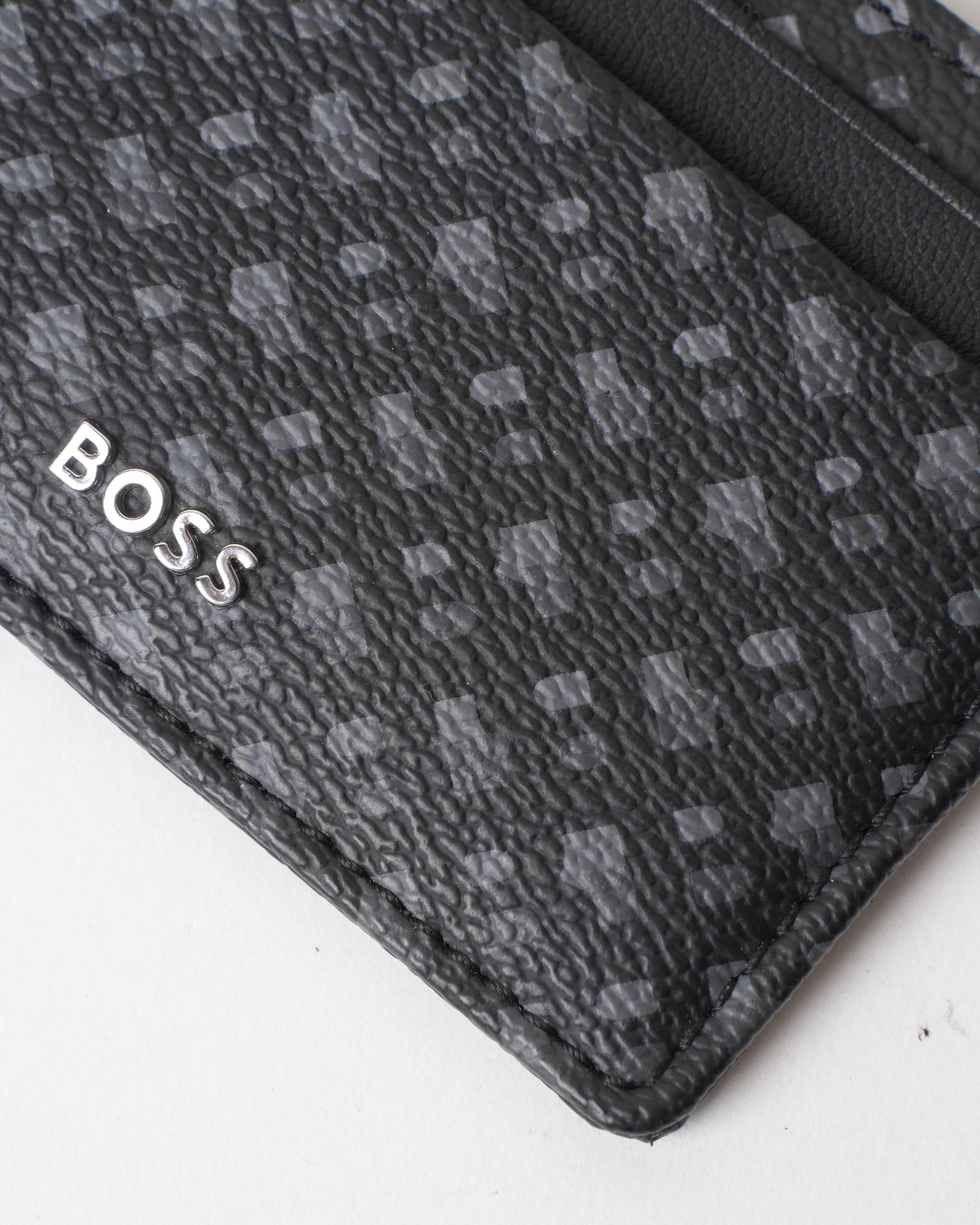 Hugo Boss New Hugo Boss Military Cardholder