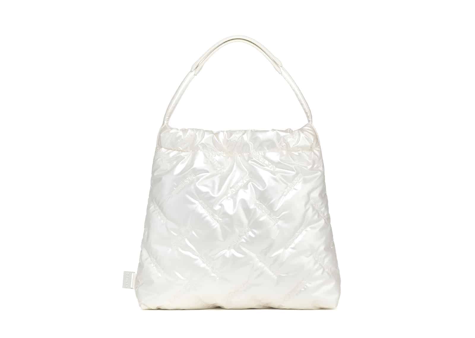 Carlyn Twee Bag Pearl White H73305020