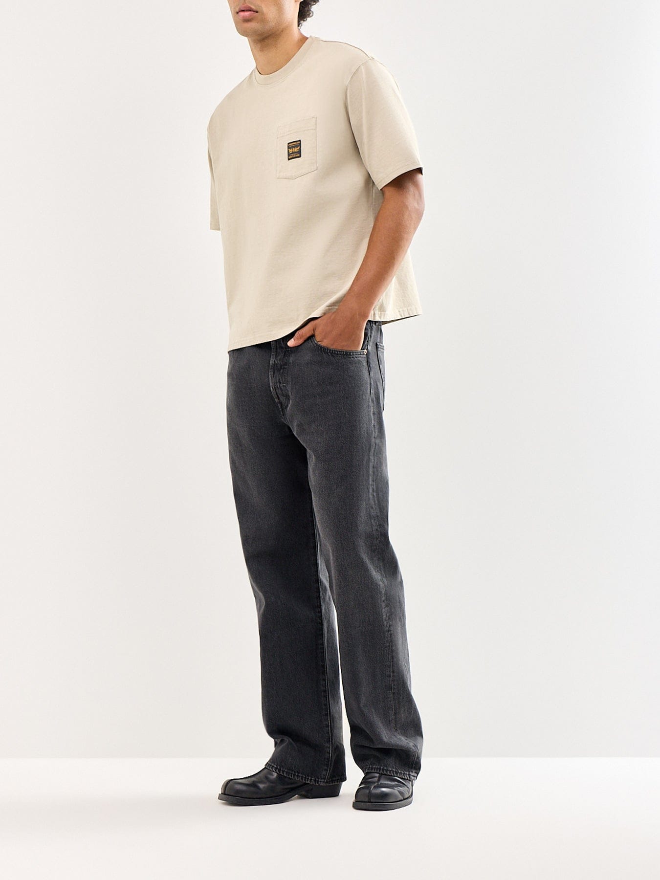 Levi's Pocket T - Shirt Beige
