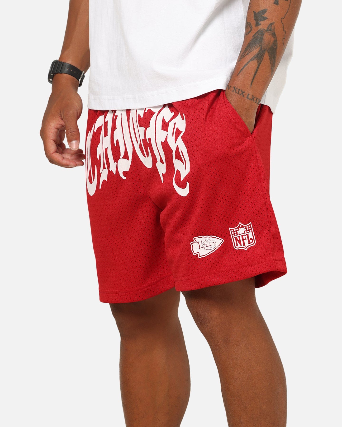 Mitchell & NESS Kansas City Chiefs Arch Script Shorts Red