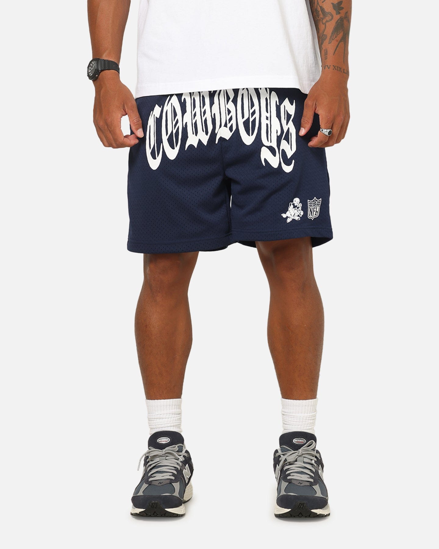 Mitchell & NESS Dallas Cowboys Arch Script Shorts Navy