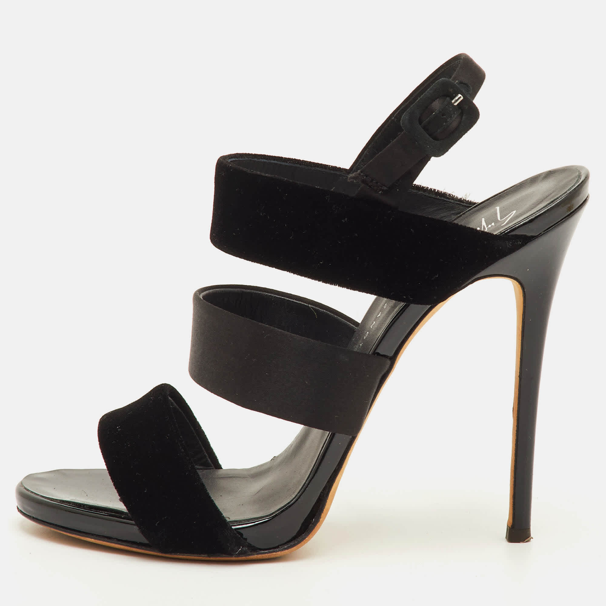 Giuseppe Zanotti Veronica