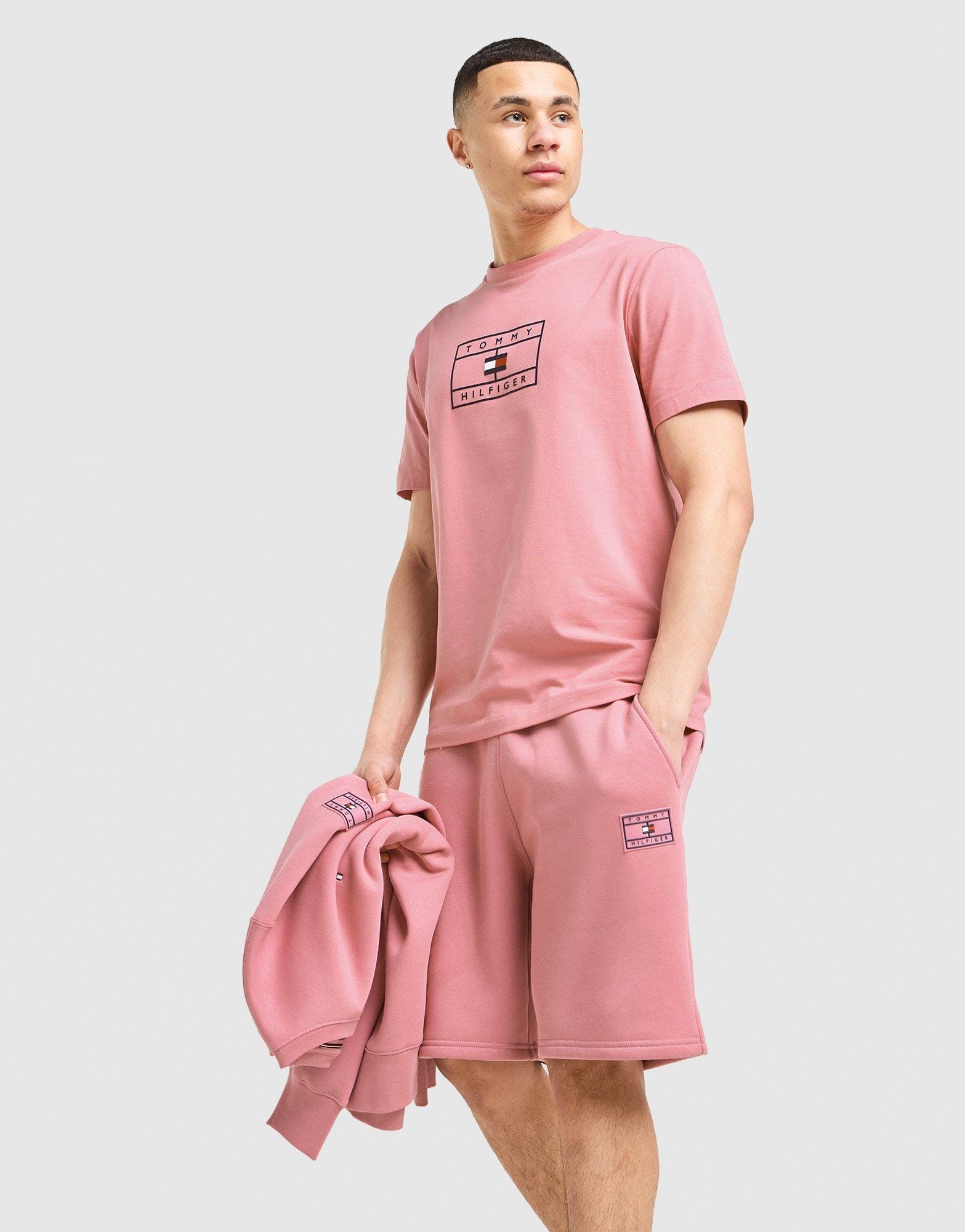 Tommy Hilfiger Large Logo T - Shirt