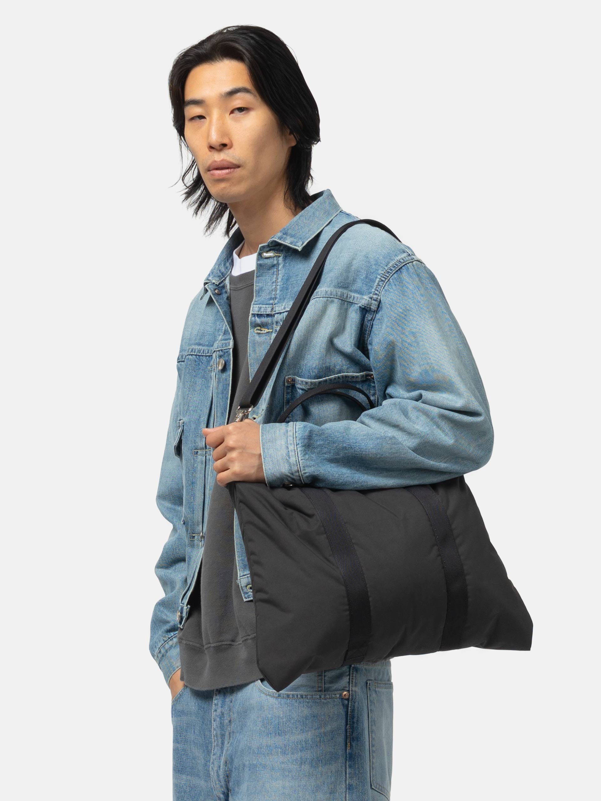 Unlikely MIL Helmet Bag Square Black