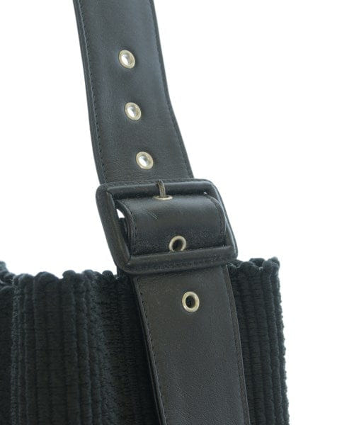 Jim Thompson Shoulder bags