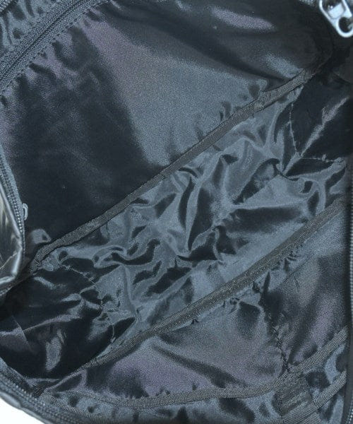 Michael Linnell Shoulder bags