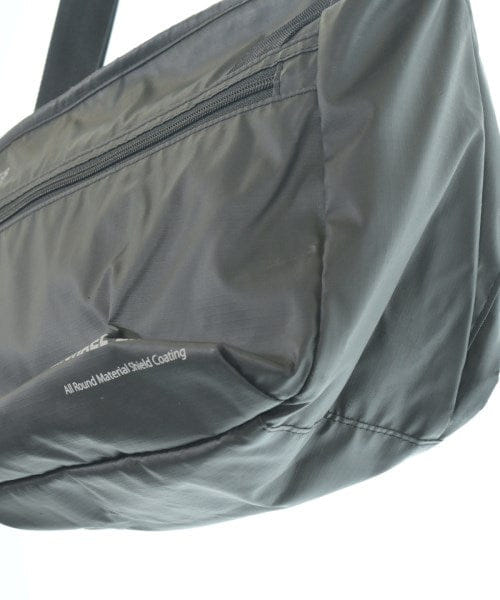 Michael Linnell Shoulder bags