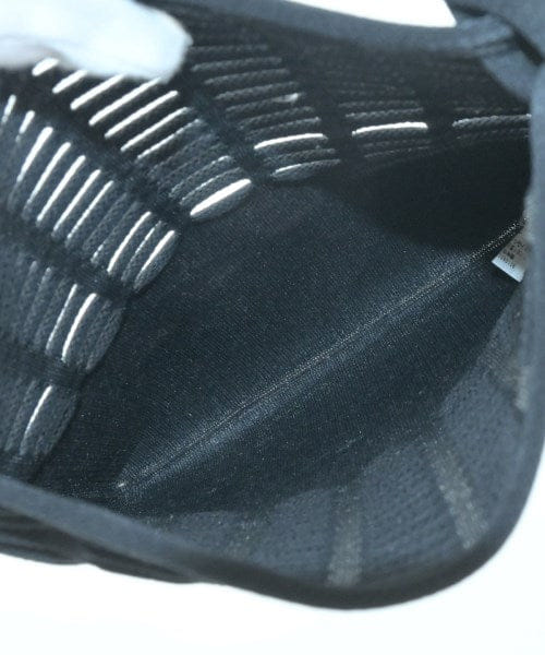 GOOD GOODS ISSEY Miyake Shoulder bags