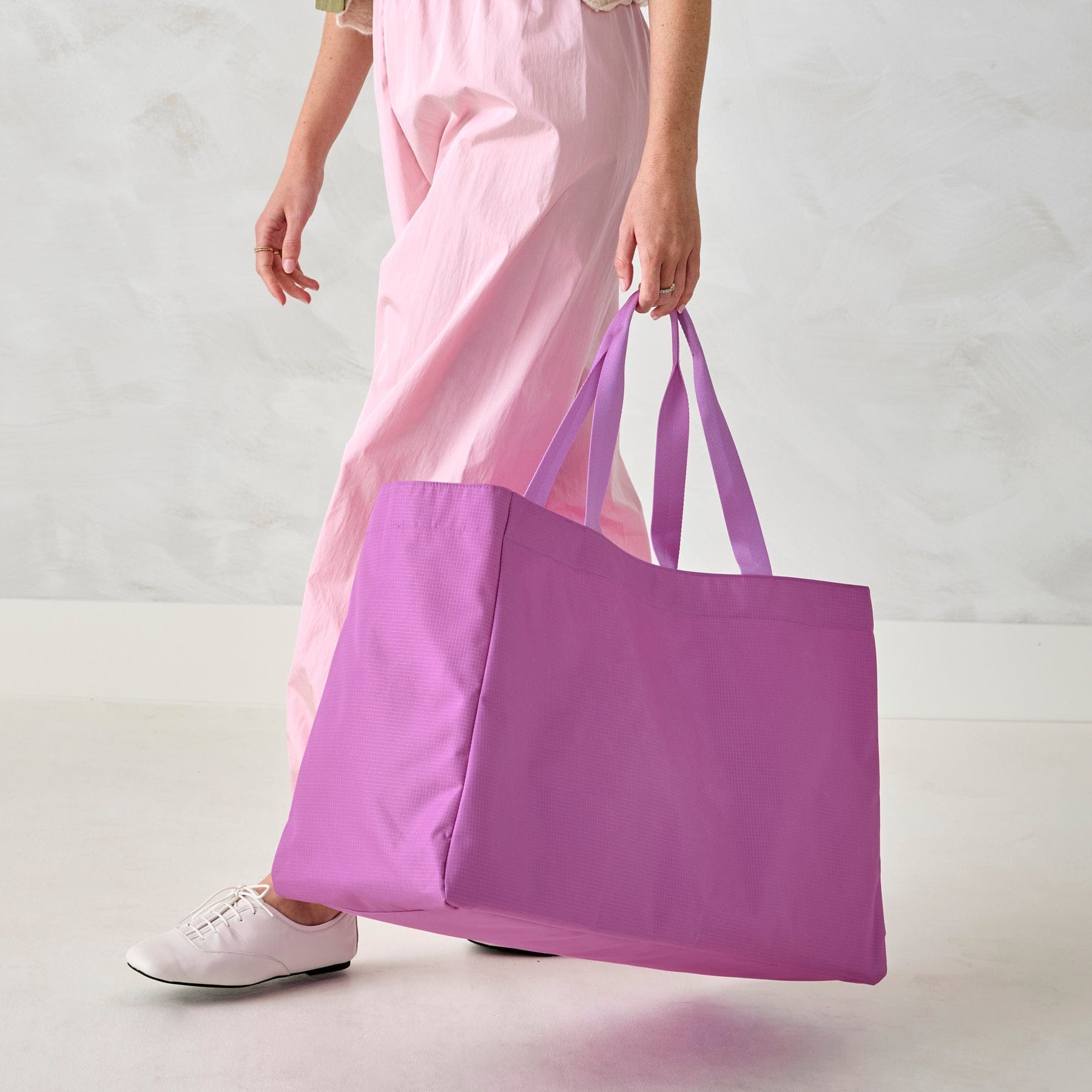 Vera Bradley Glenrose Family Tote